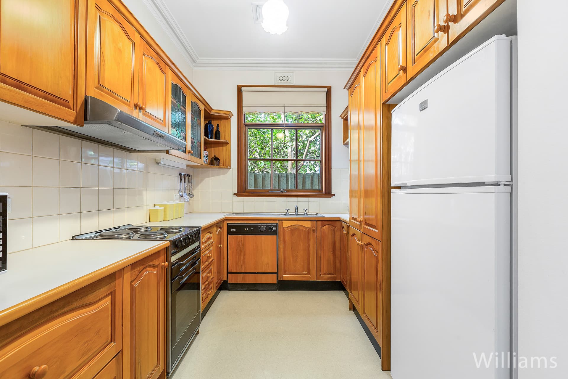 28 Clark Street, Williamstown - Thumbnail 3