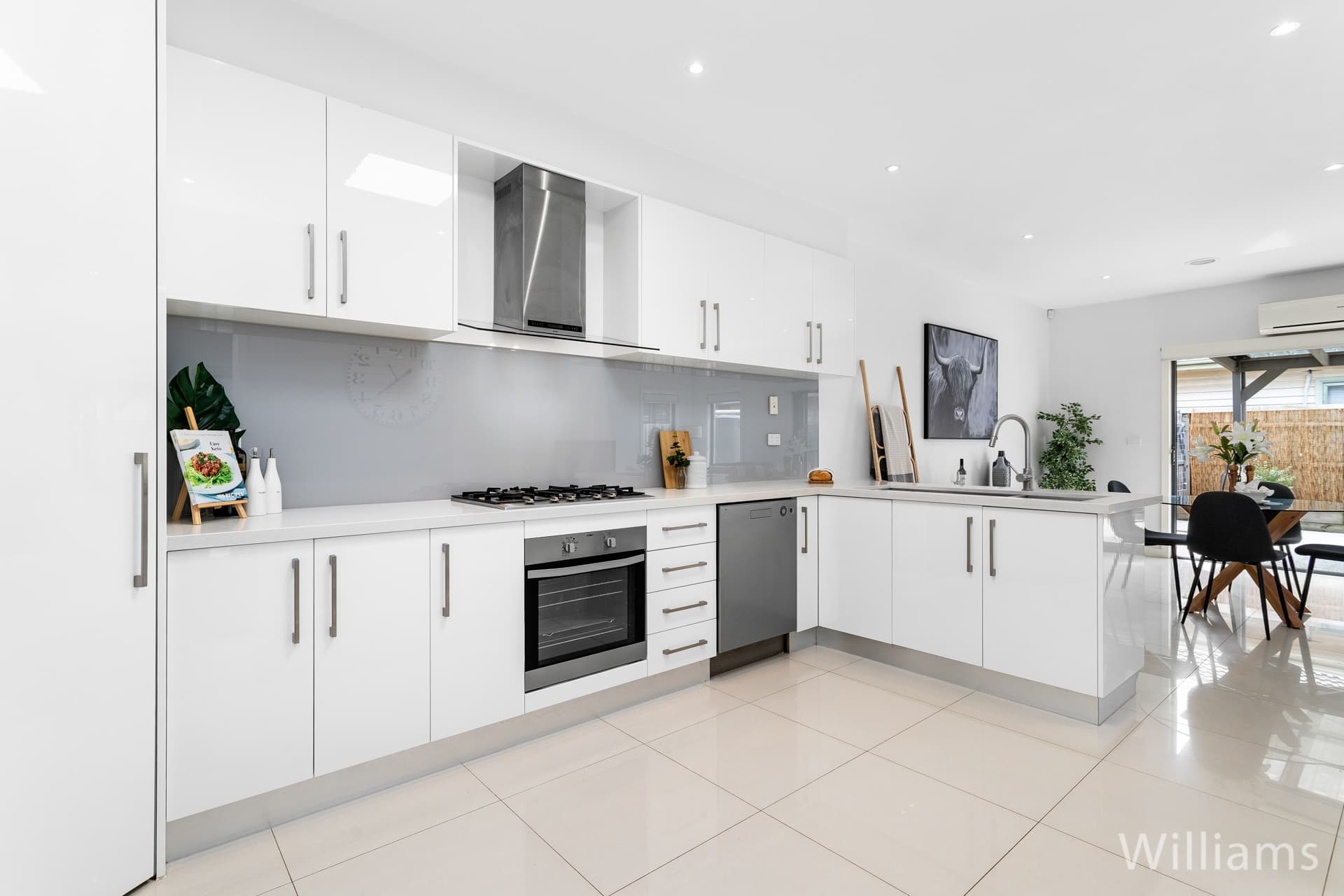 20 Edward Avenue, Altona North - Thumbnail 2