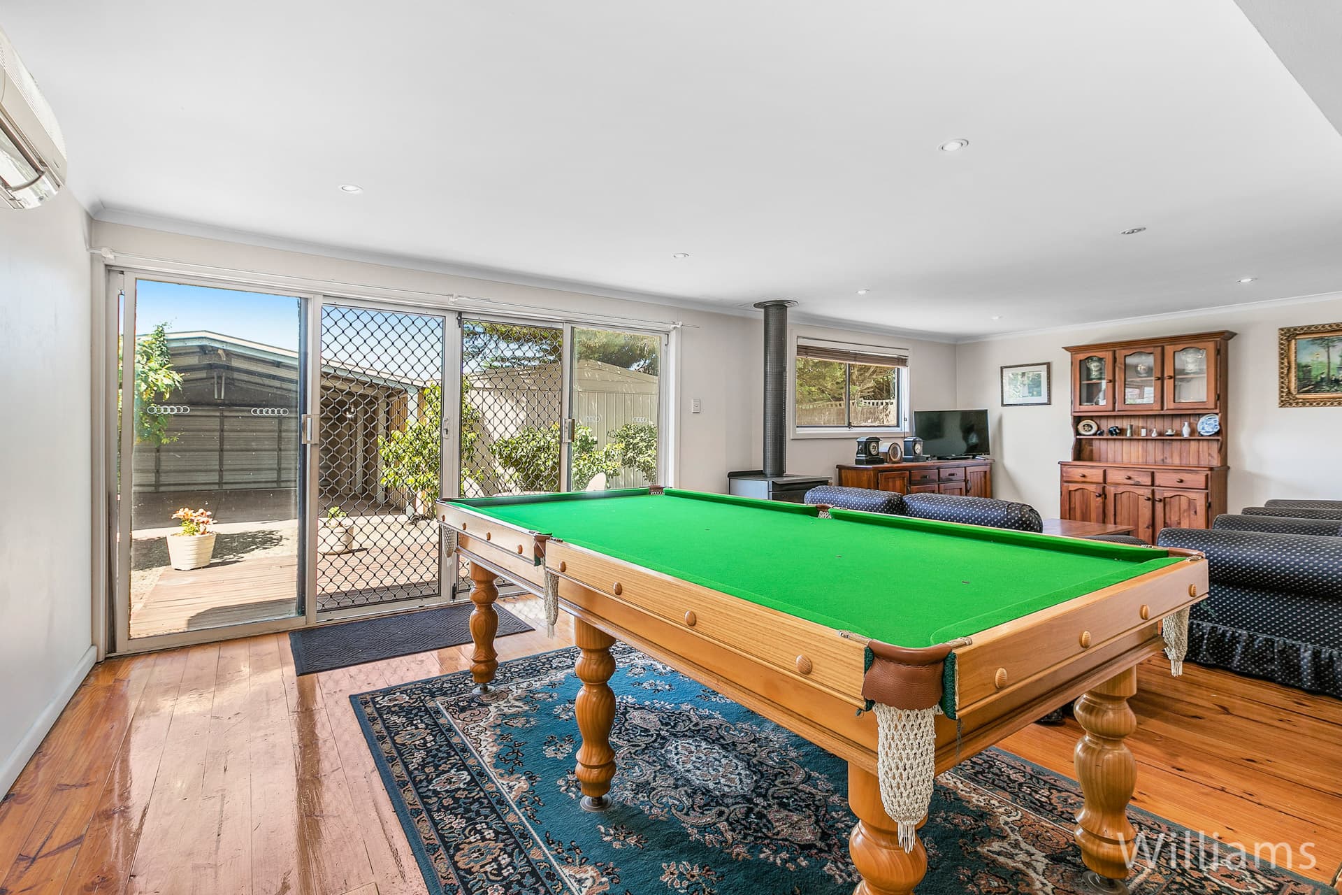 5 Blackshaws Road, Newport - Thumbnail 7
