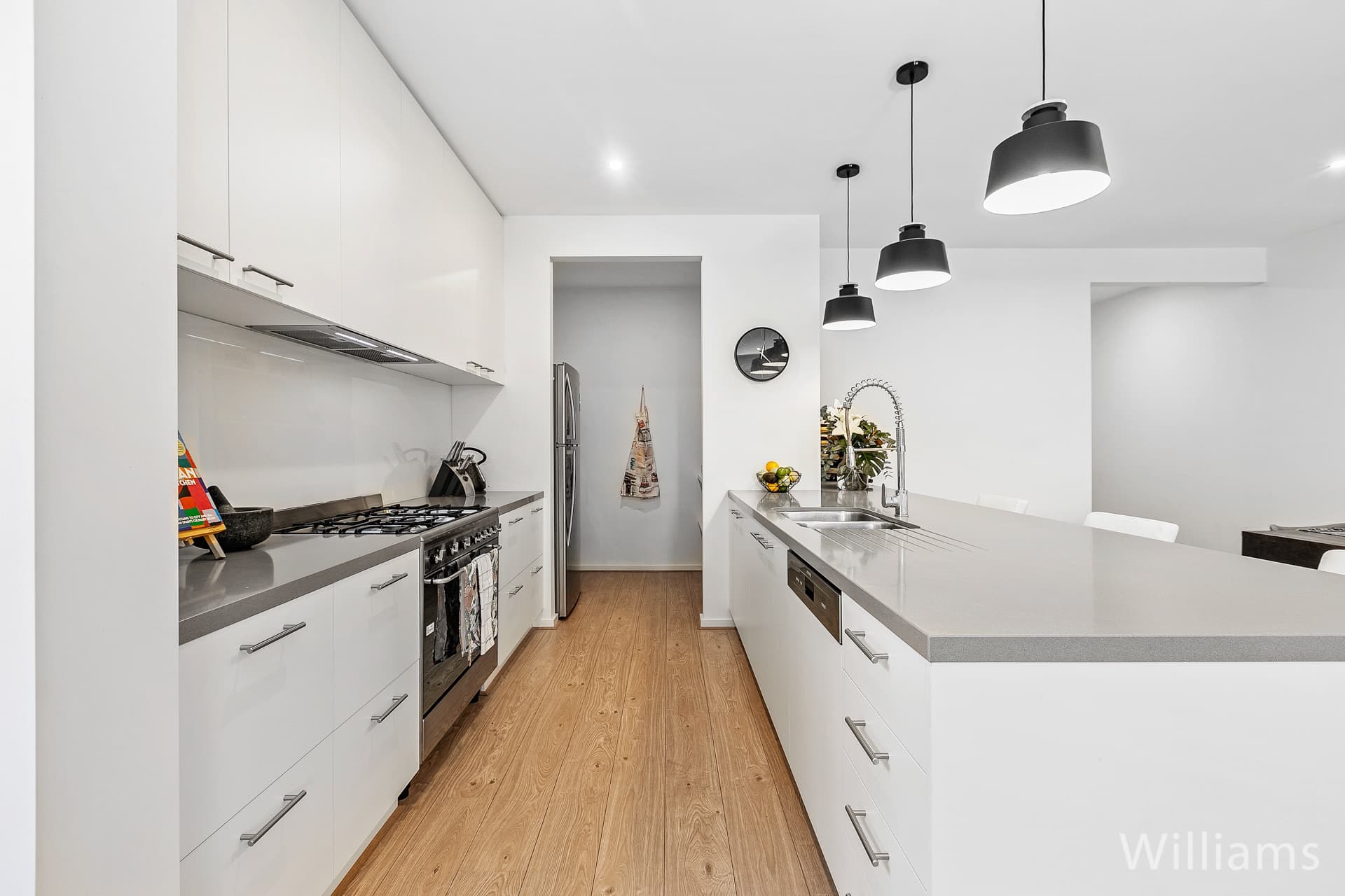 56 Salisbury Street, Newport - Thumbnail 6