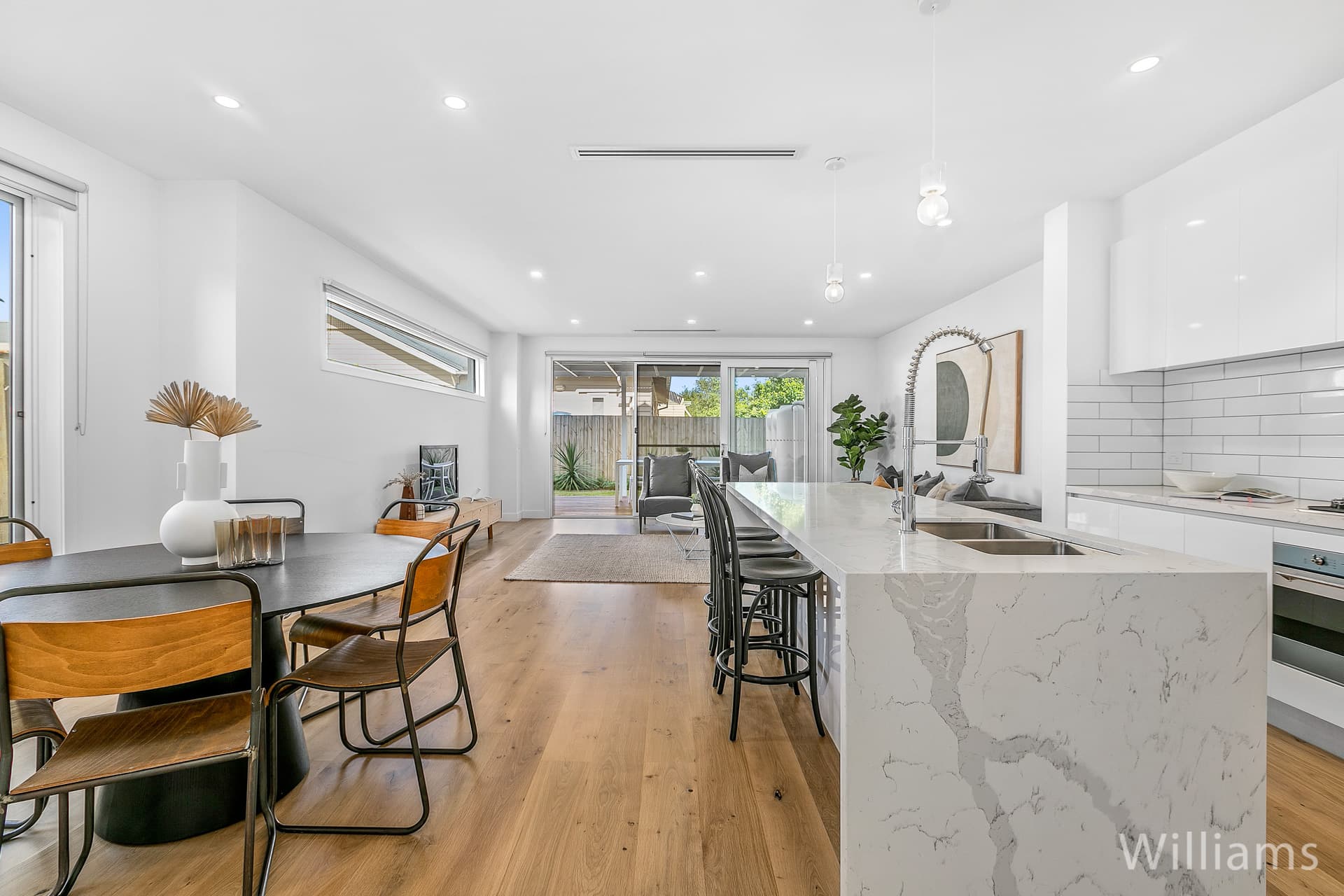 22 Bruce Street, Newport - Thumbnail 5