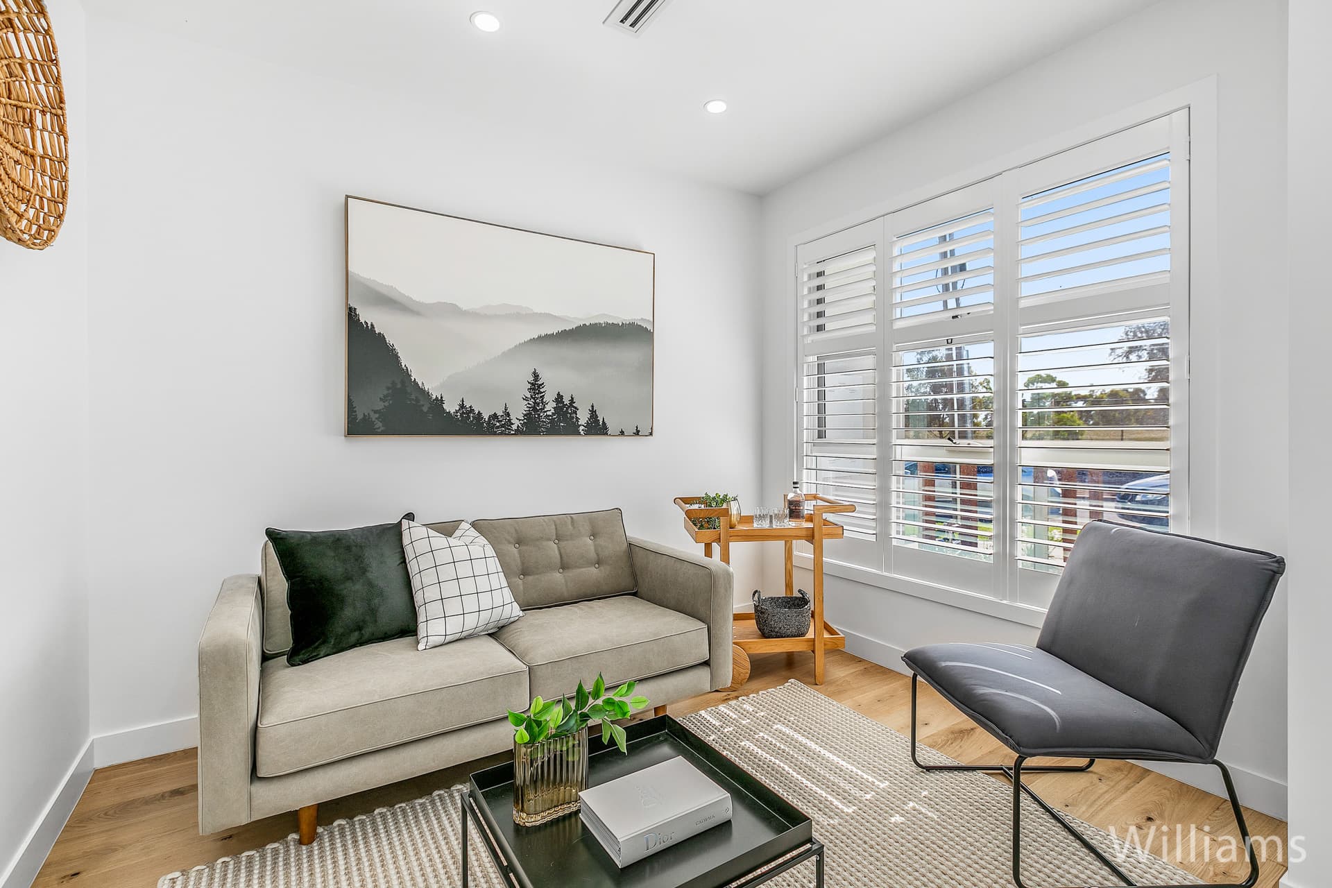 22 Bruce Street, Newport - Thumbnail 3