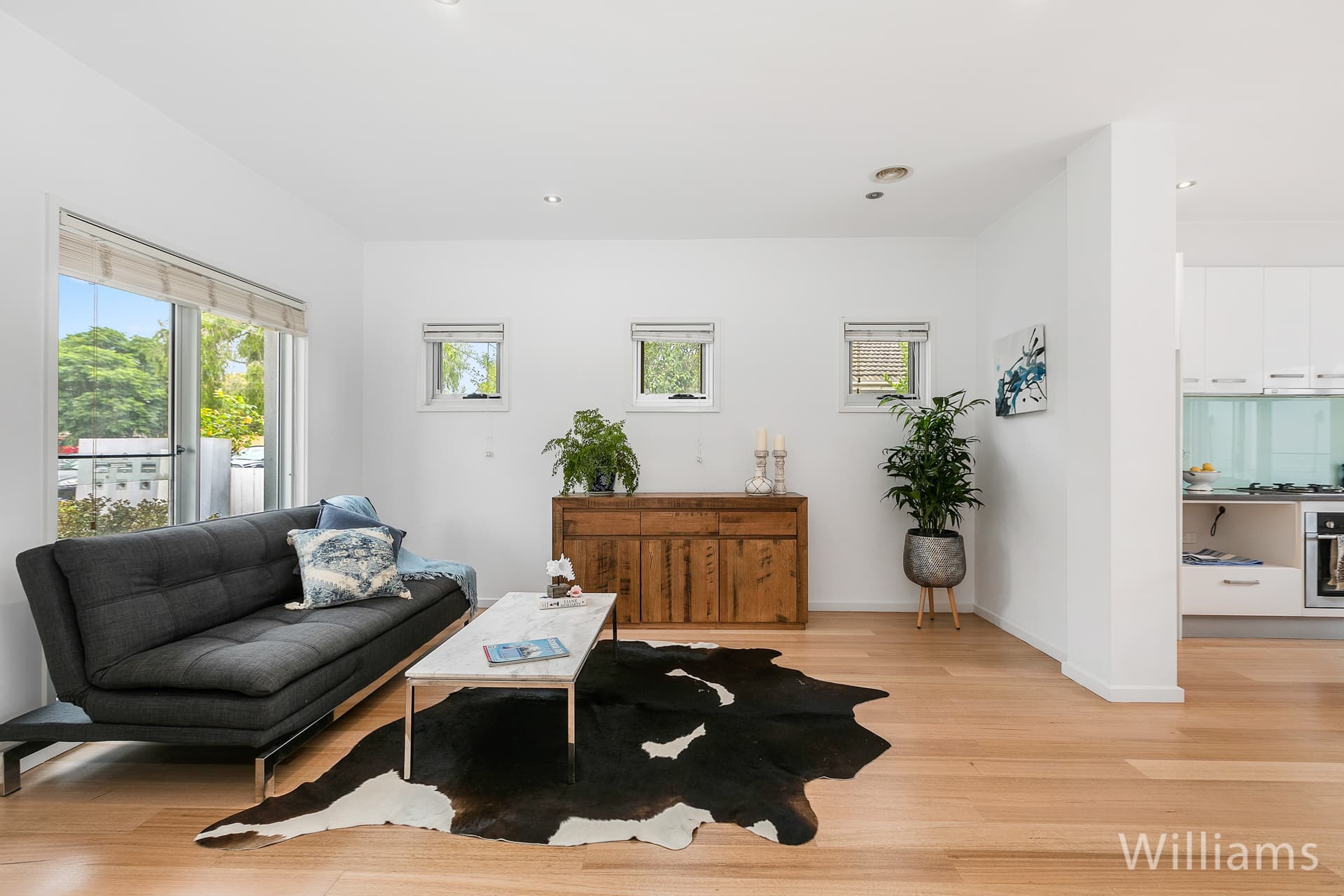 1/227 Woods Street, Newport - Thumbnail 2