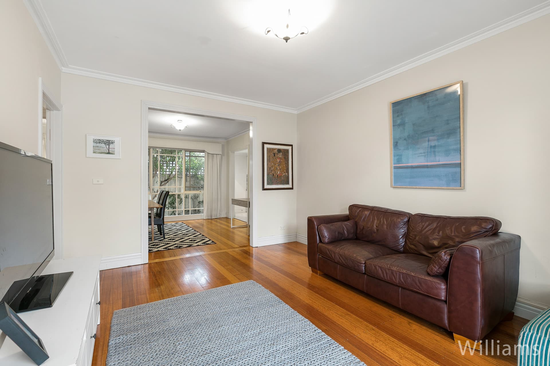 1 Bruce Street, Newport - Thumbnail 4