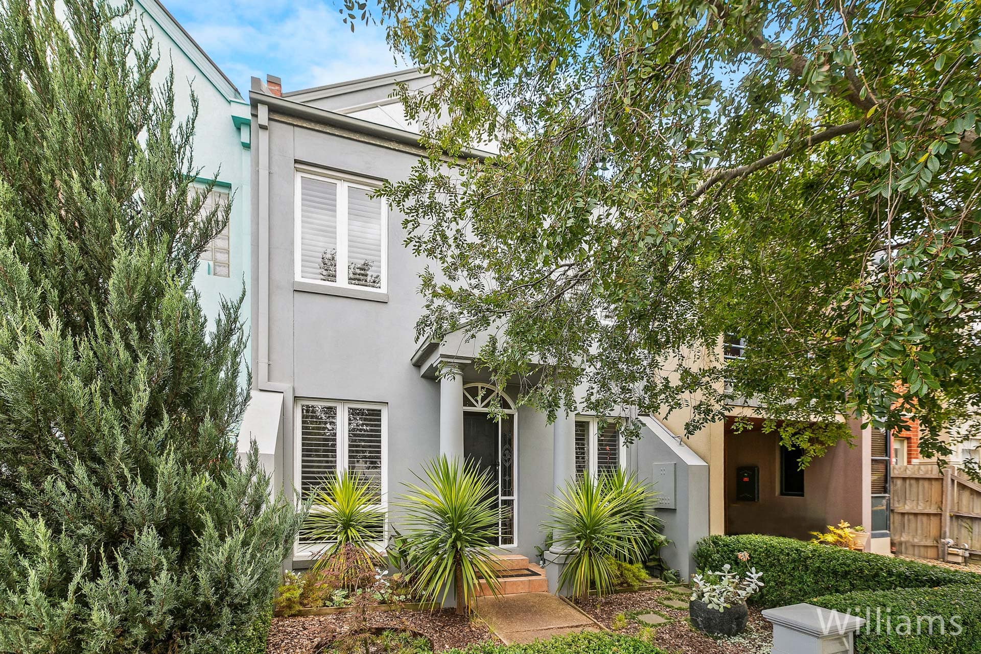 20 McGuire Crescent, Williamstown - Image 1