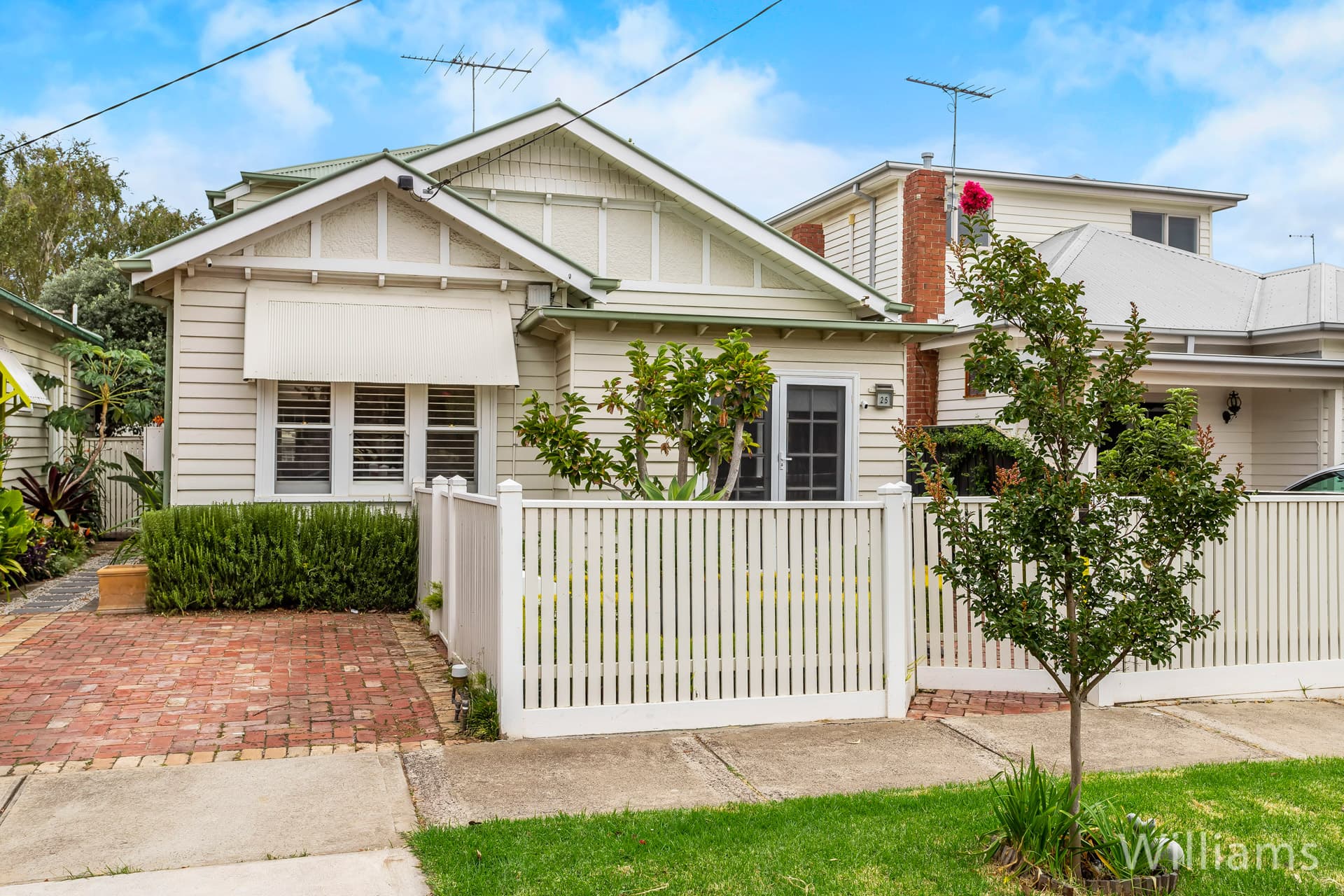 25 Ford Street, Newport - Image 1