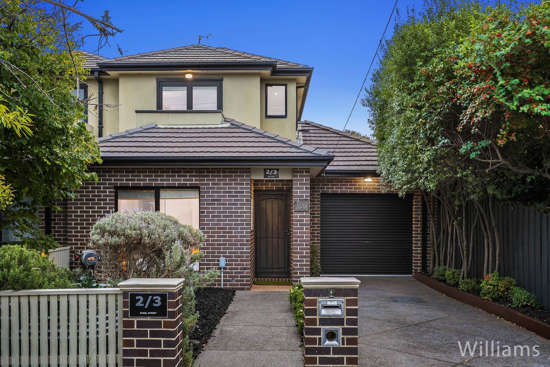 2/3 Basil Street, Newport - Image 1
