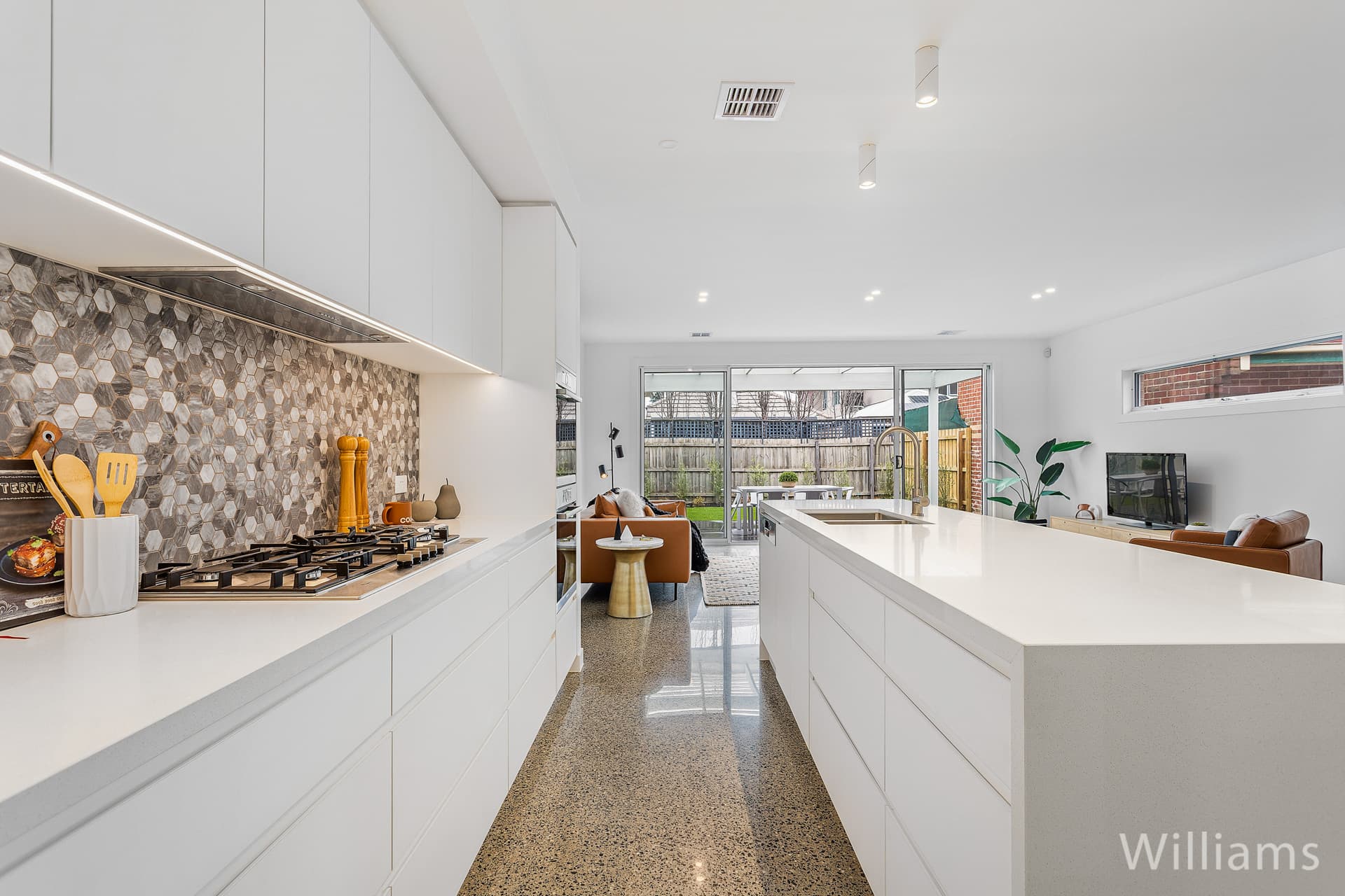 56 Hansen Street, Newport - Thumbnail 5