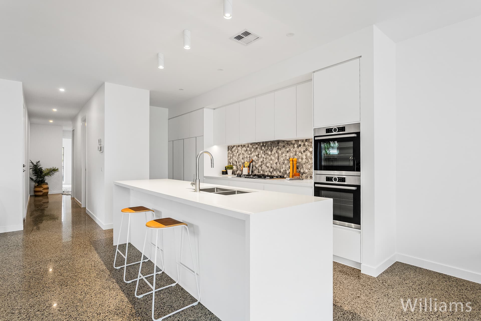 56 Hansen Street, Newport - Thumbnail 3