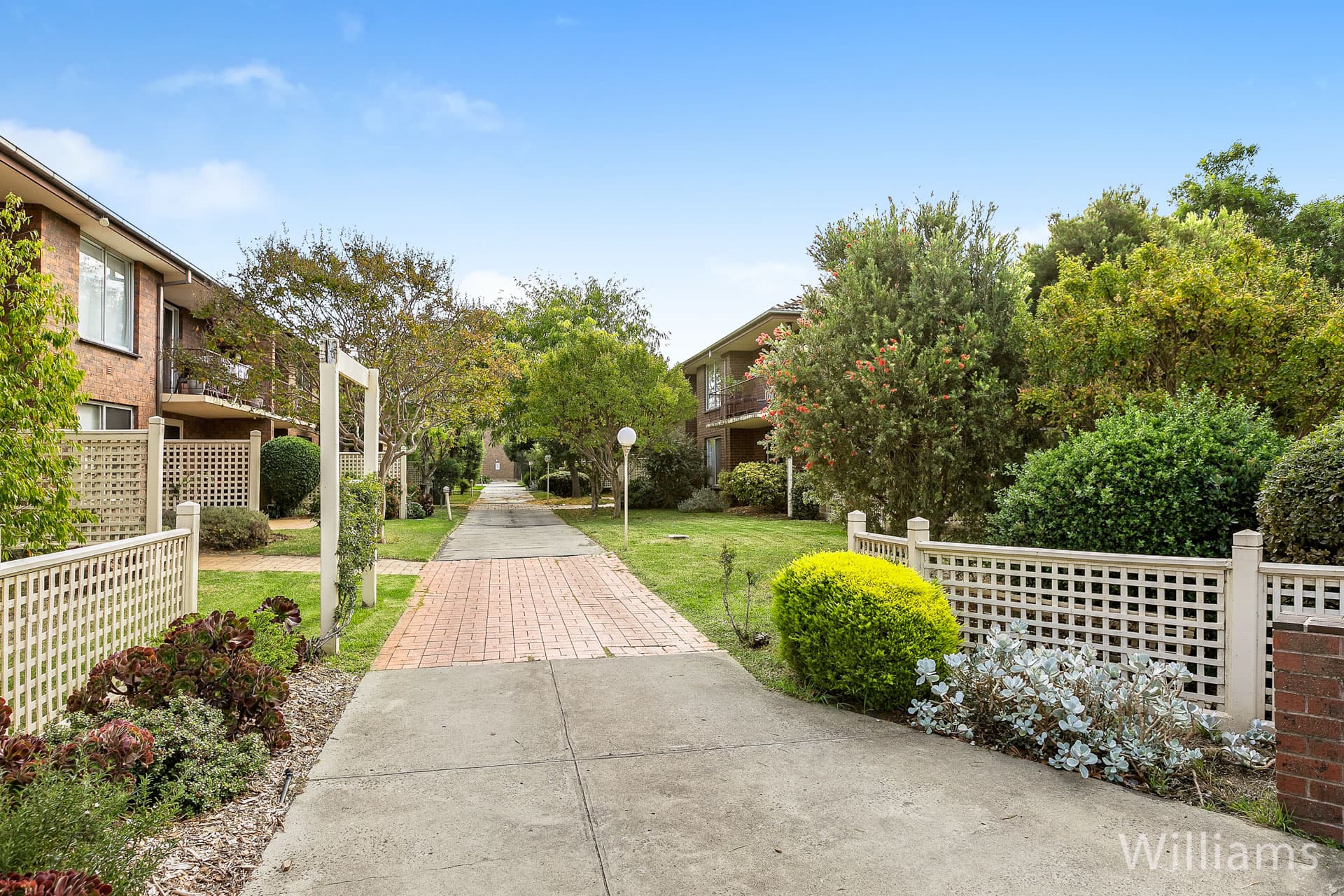 17/77 Dover Road, Williamstown - Image 1