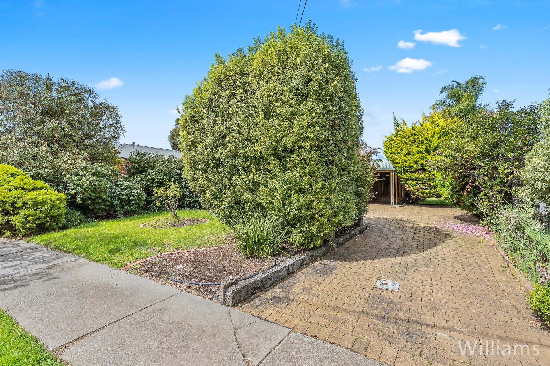 5 Park Crescent, Williamstown - Image 1