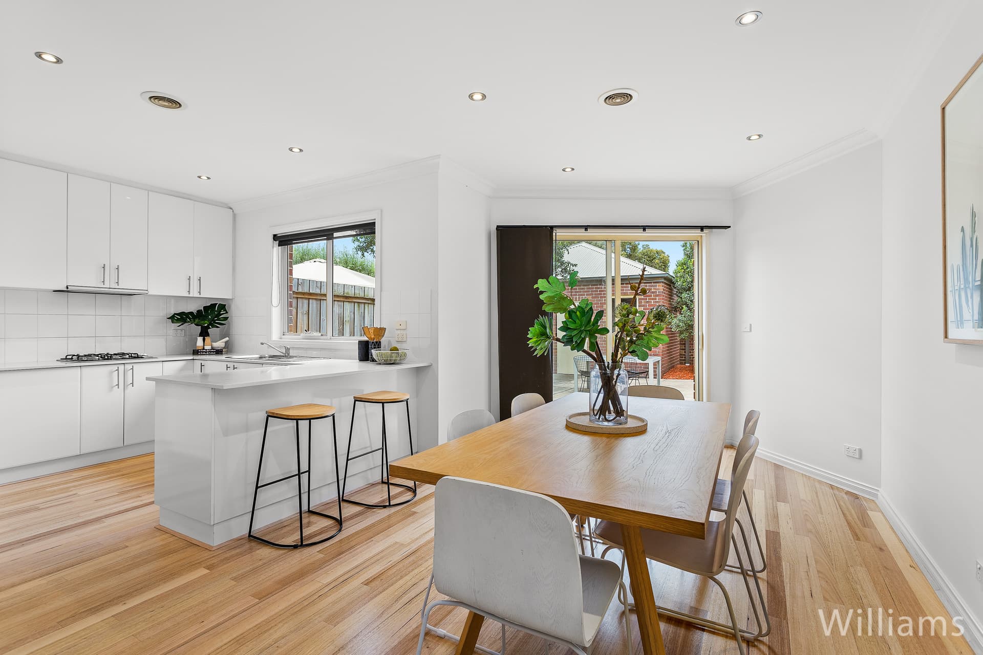 2/222 Mason Street, Altona North - Thumbnail 8