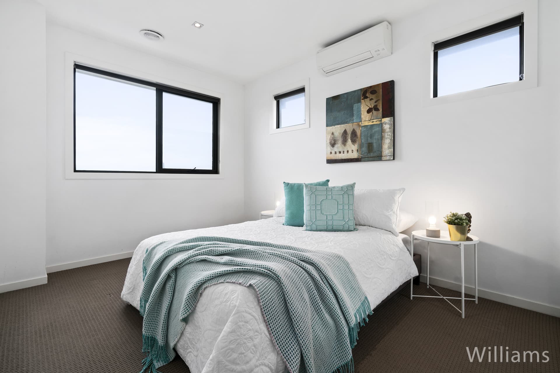2/10 Laurie Street, Newport - Thumbnail 4