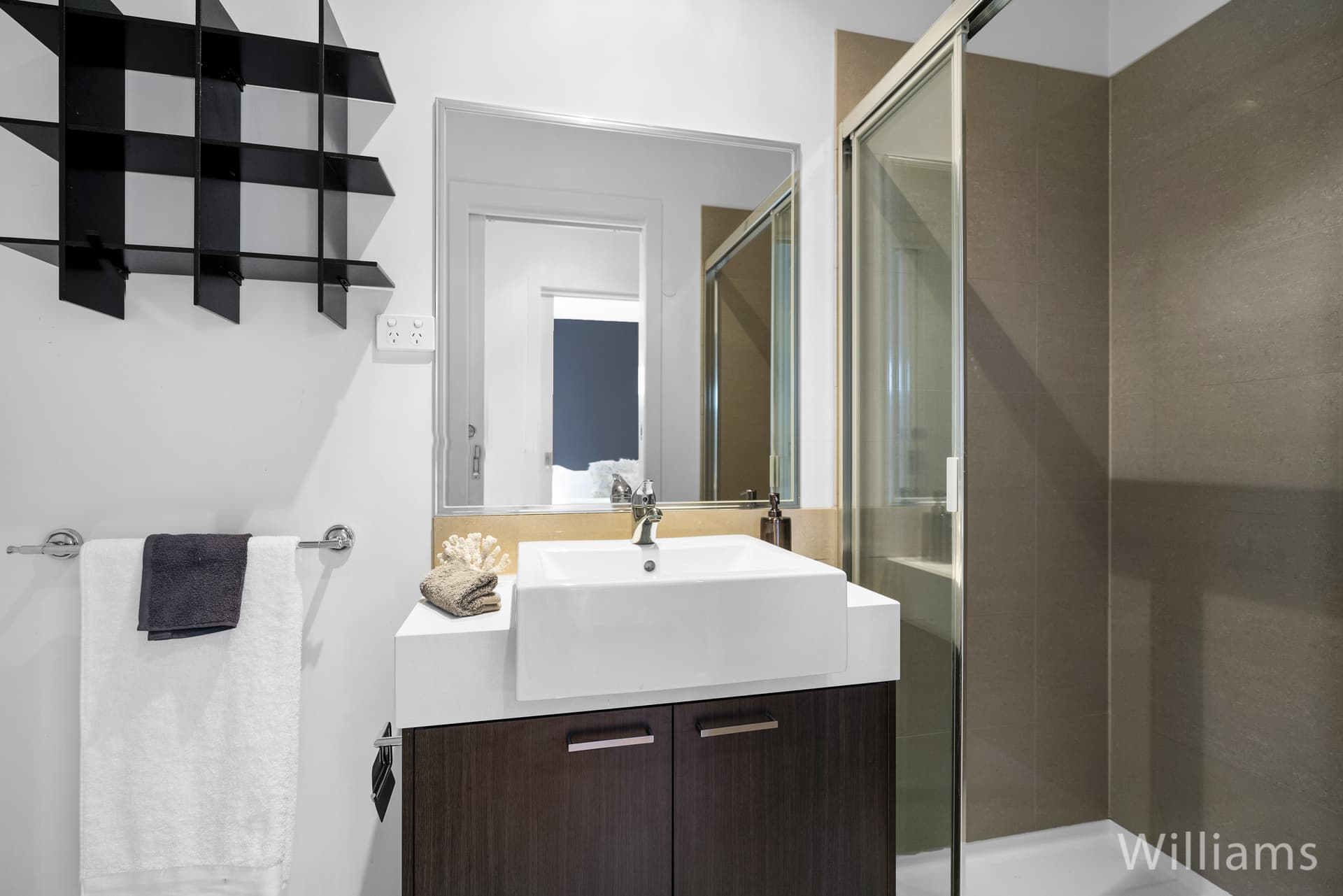 2/10 Laurie Street, Newport - Thumbnail 7