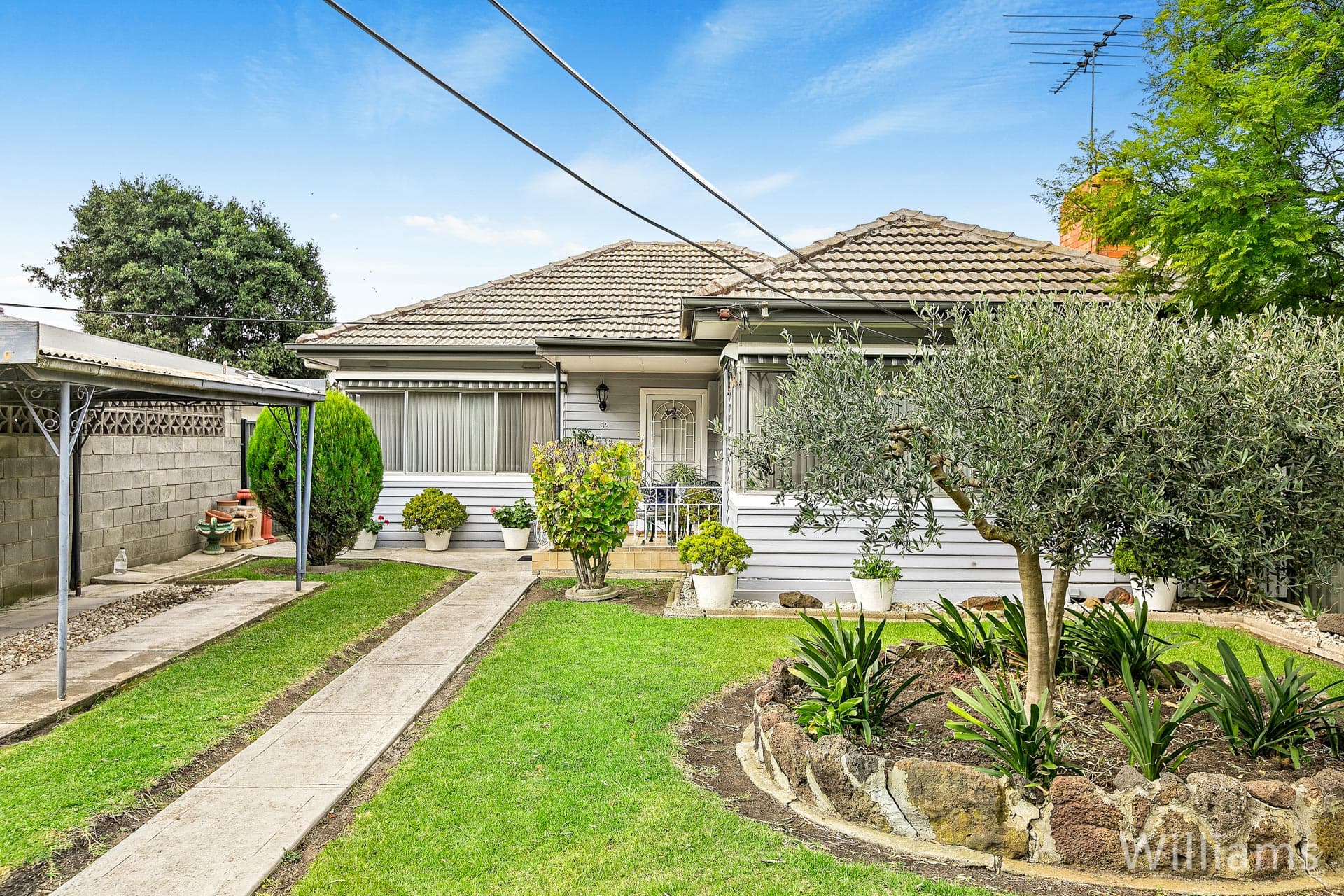 52 Johnston Street, Newport - Thumbnail 2