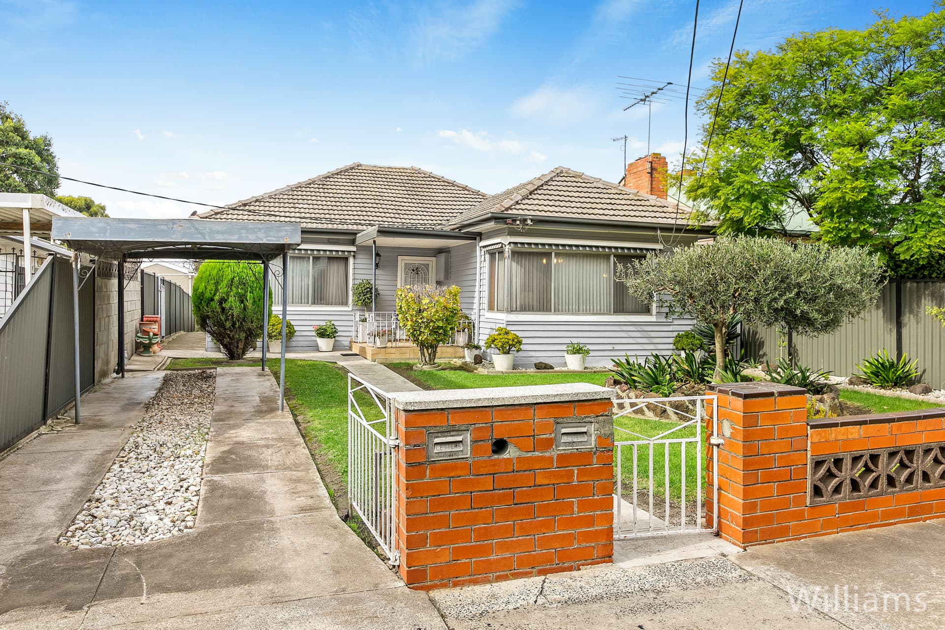 52 Johnston Street, Newport - Image 1