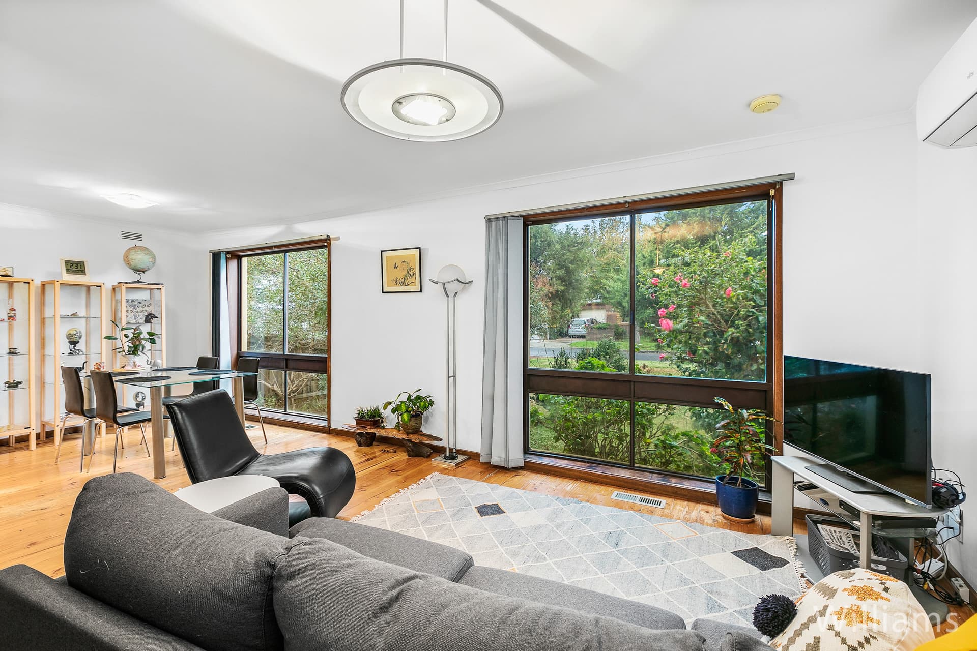 53 Florence Street, Williamstown - Thumbnail 3