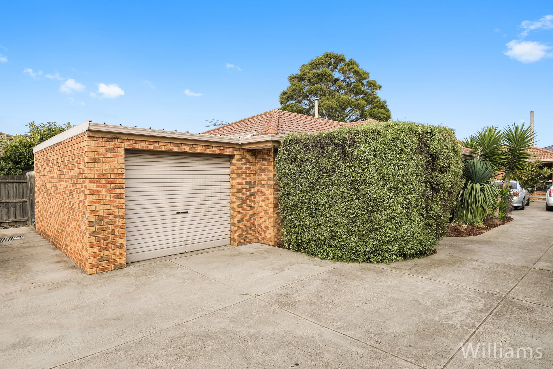2/5 Douglas Street, Altona North - Image 1