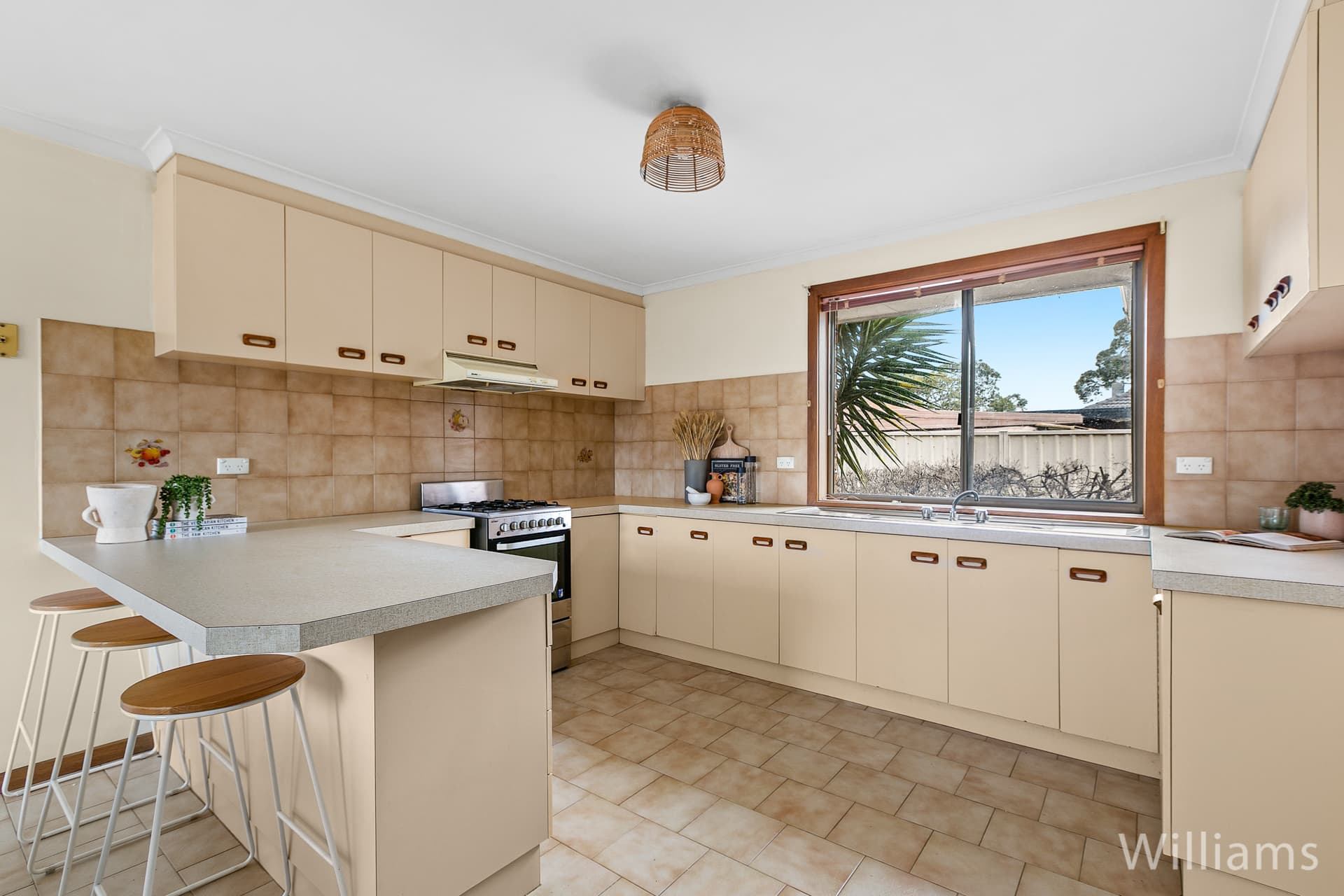 2/5 Douglas Street, Altona North - Thumbnail 7