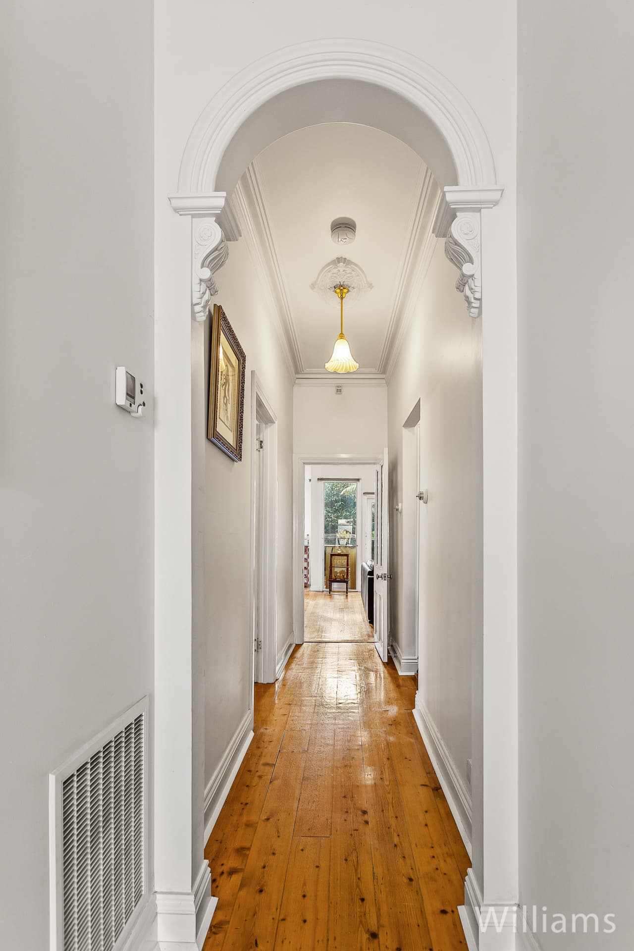 32 Hotham Street, Williamstown - Thumbnail 2