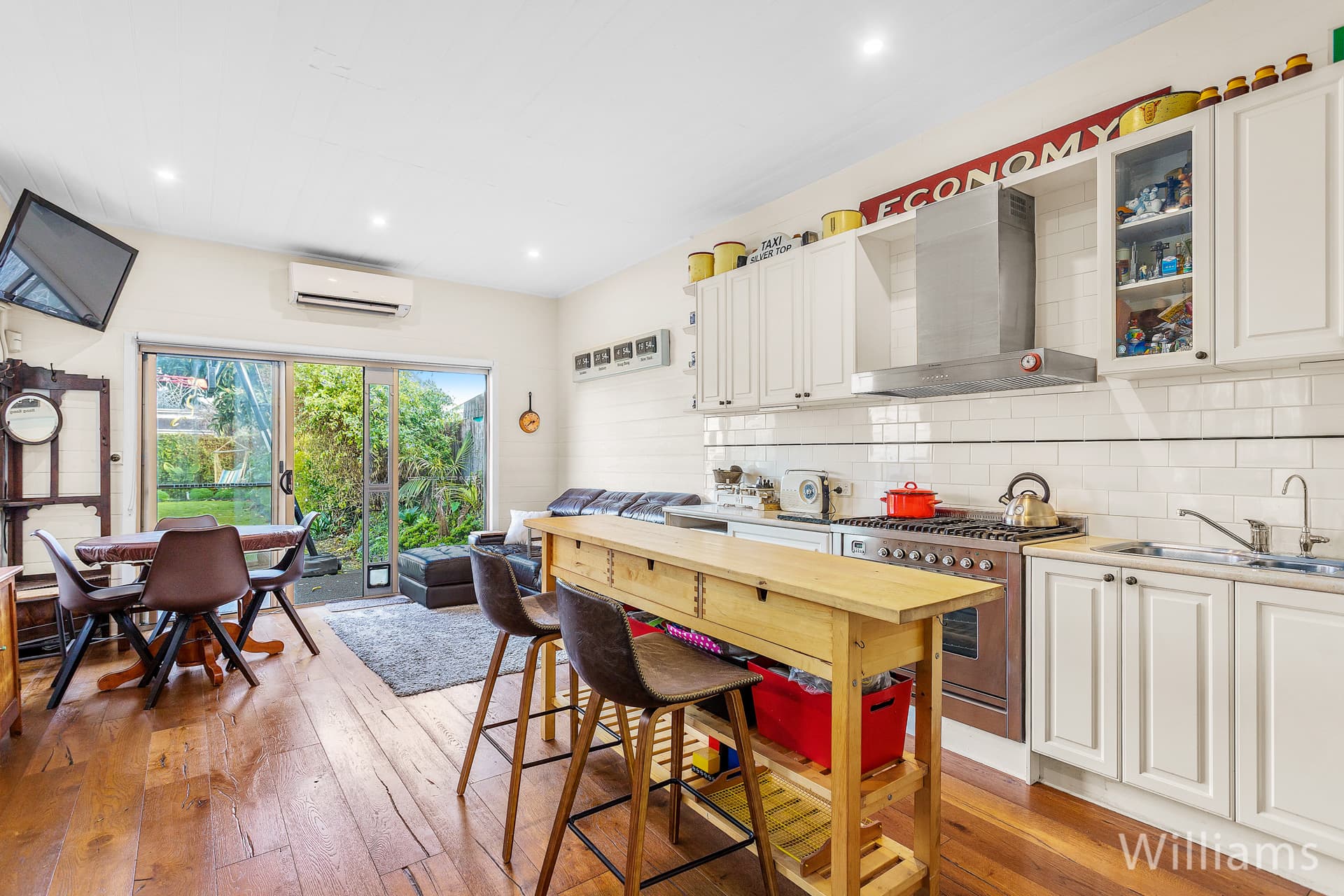 49 Osborne Street, Williamstown - Thumbnail 8