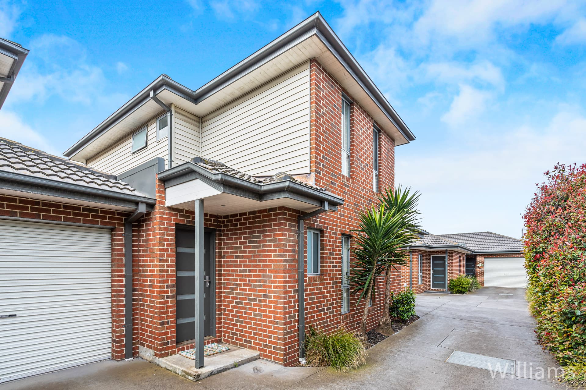 2/58 Blenheim Road, Newport - Thumbnail 2