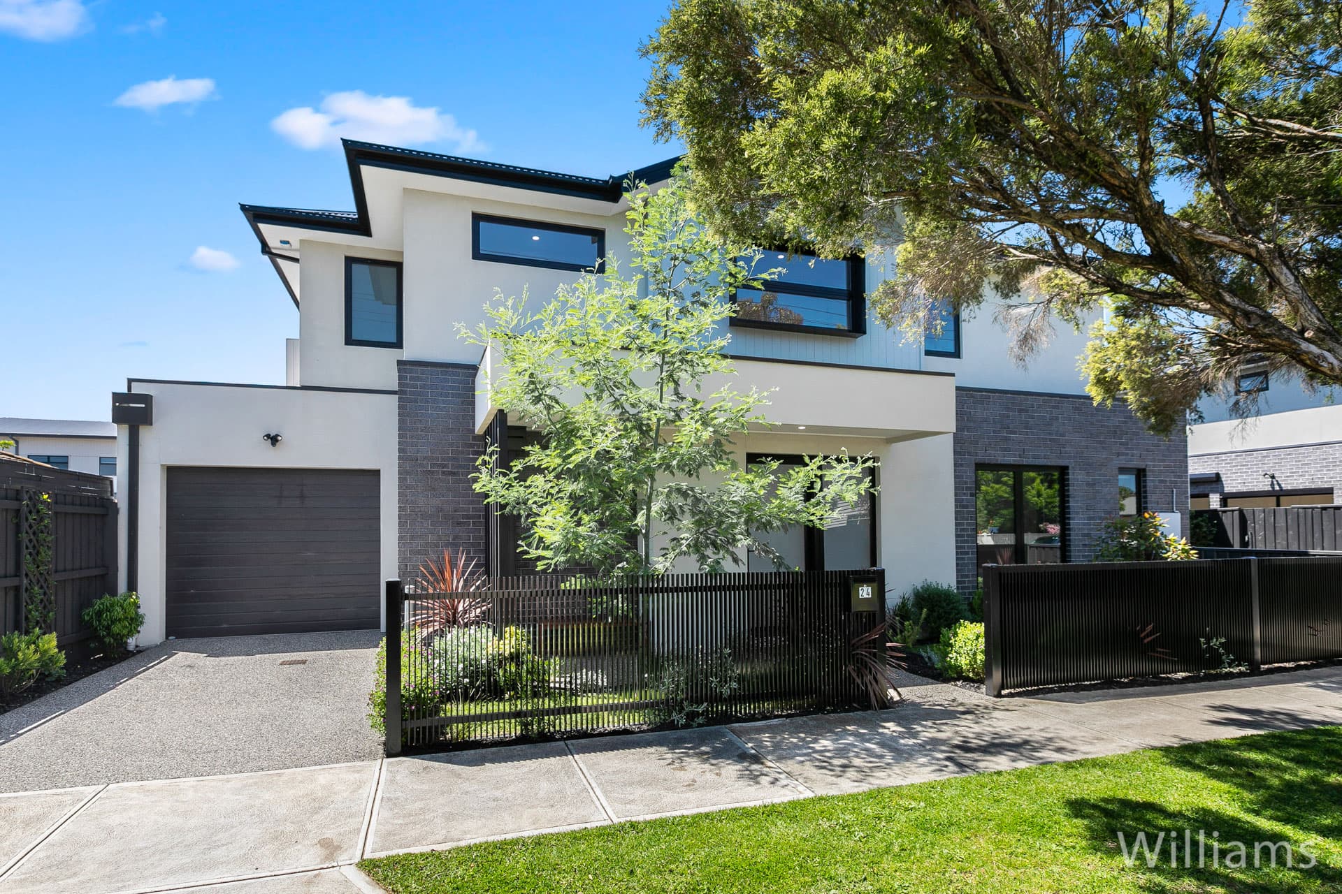 24 Aloha Street, South Kingsville - Image 1