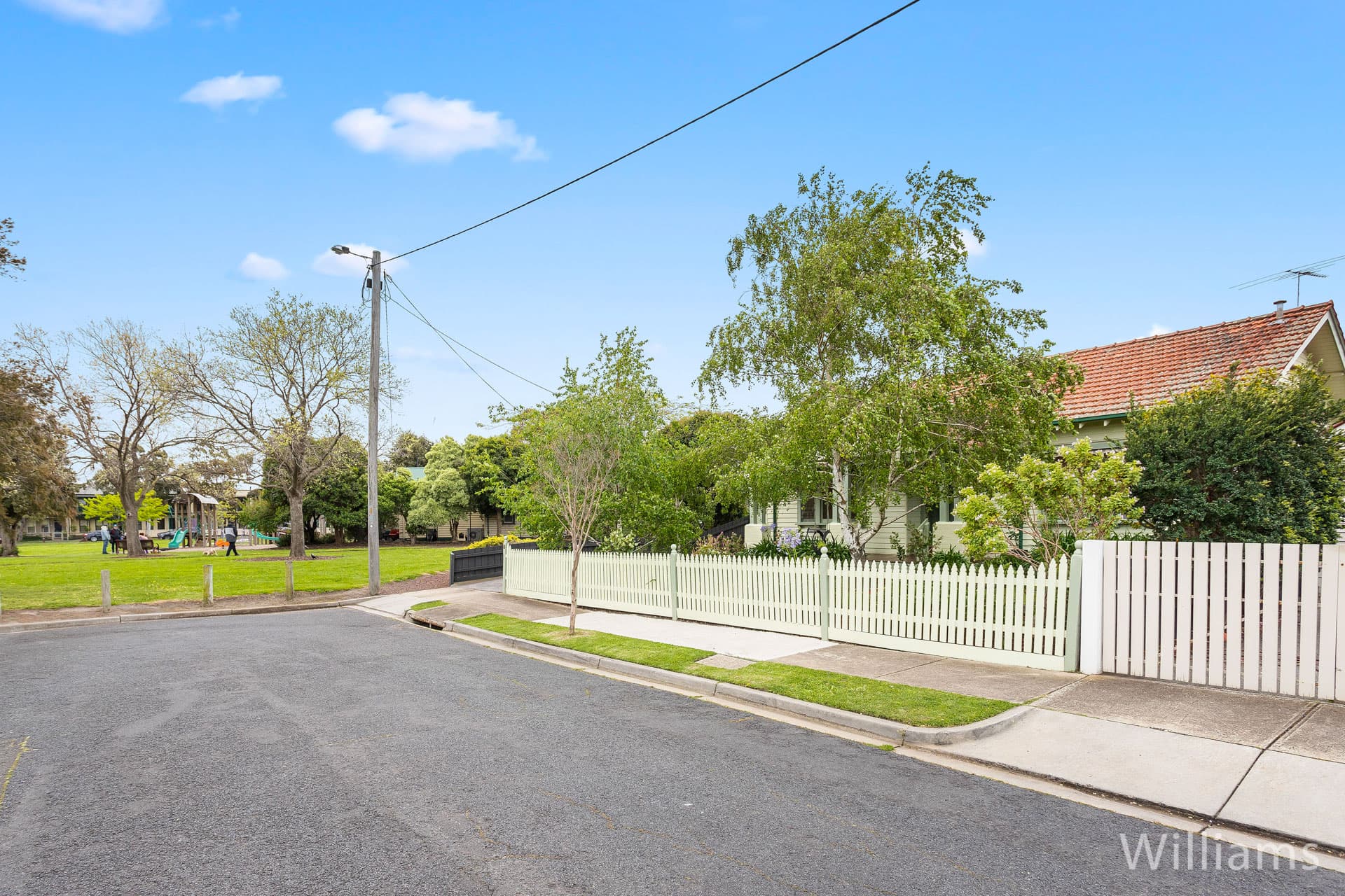 8 Henry Street, Williamstown - Image 1
