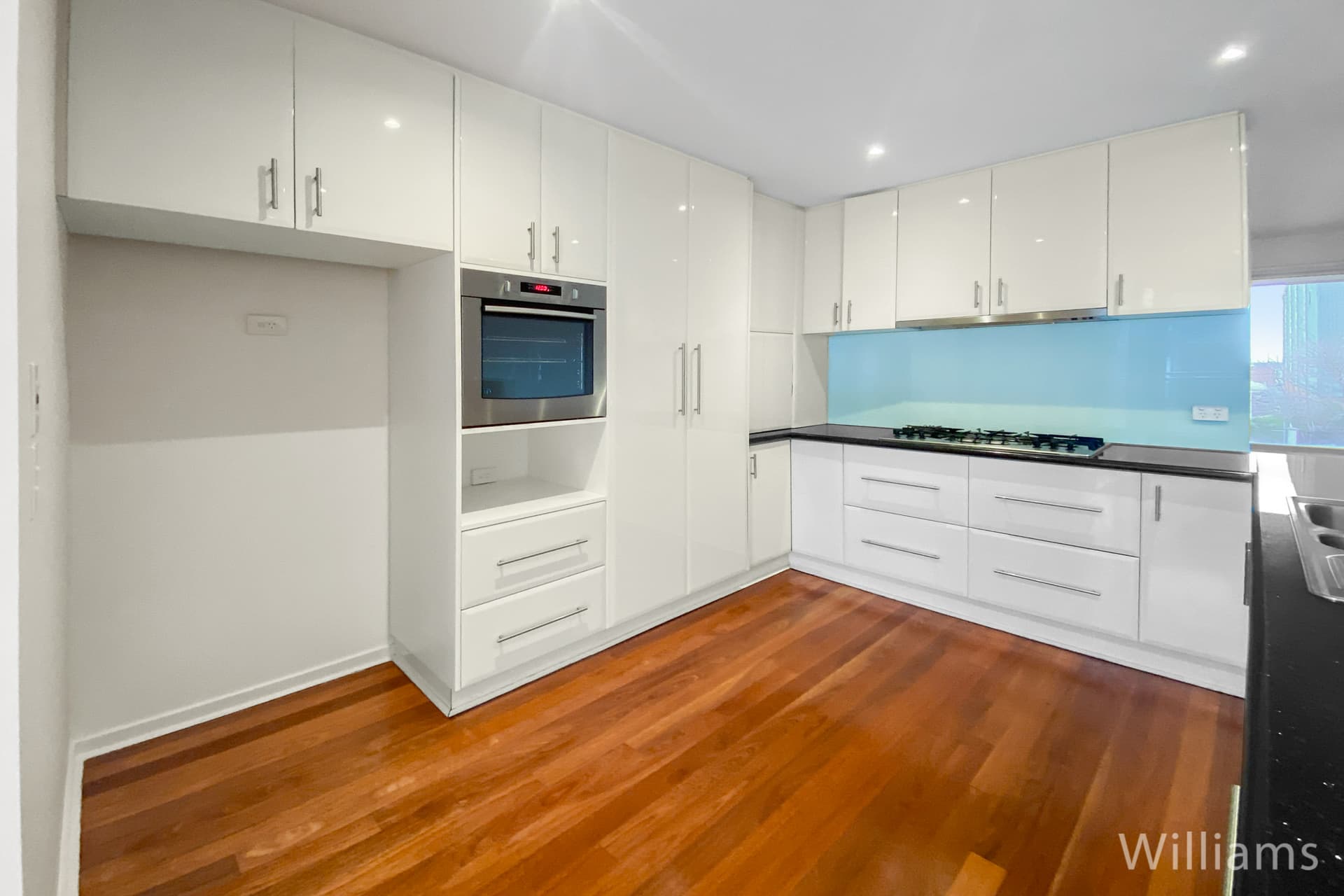 75 Nelson Place, Williamstown - Thumbnail 7