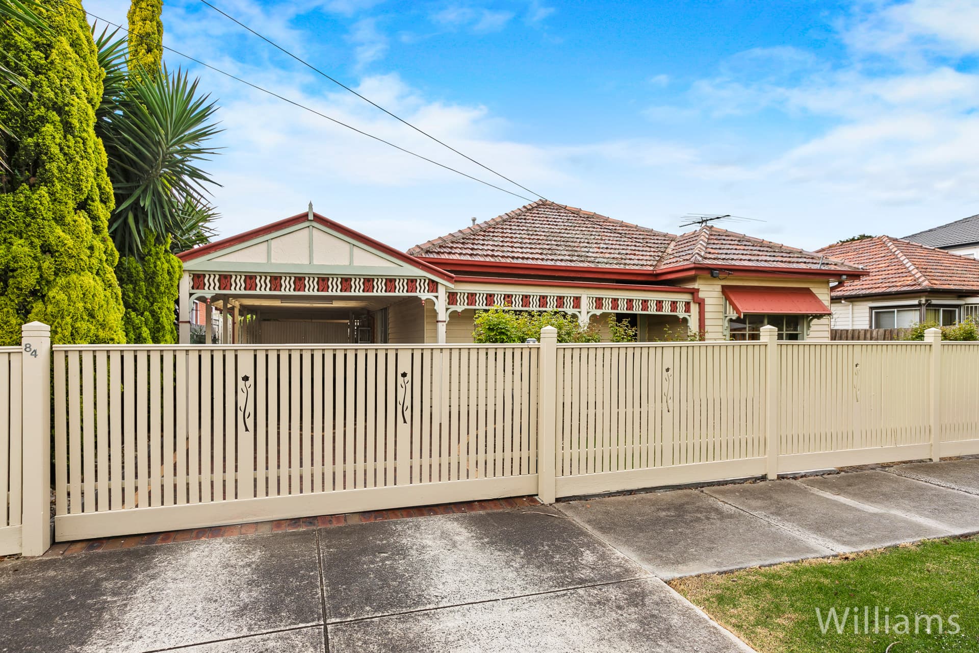 84 Charlotte Street, Newport - Image 1