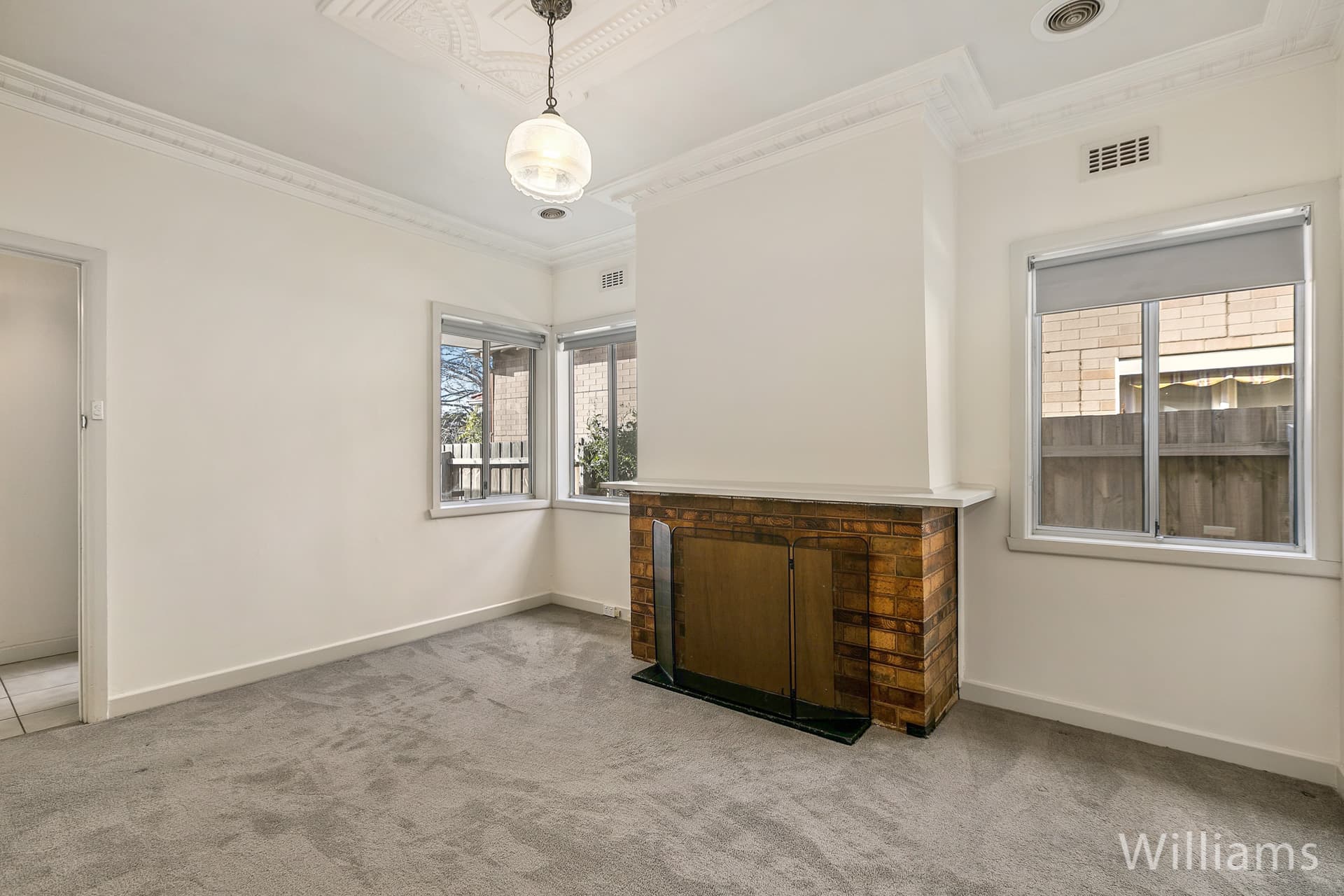 25 Hobson Street, Newport - Thumbnail 4