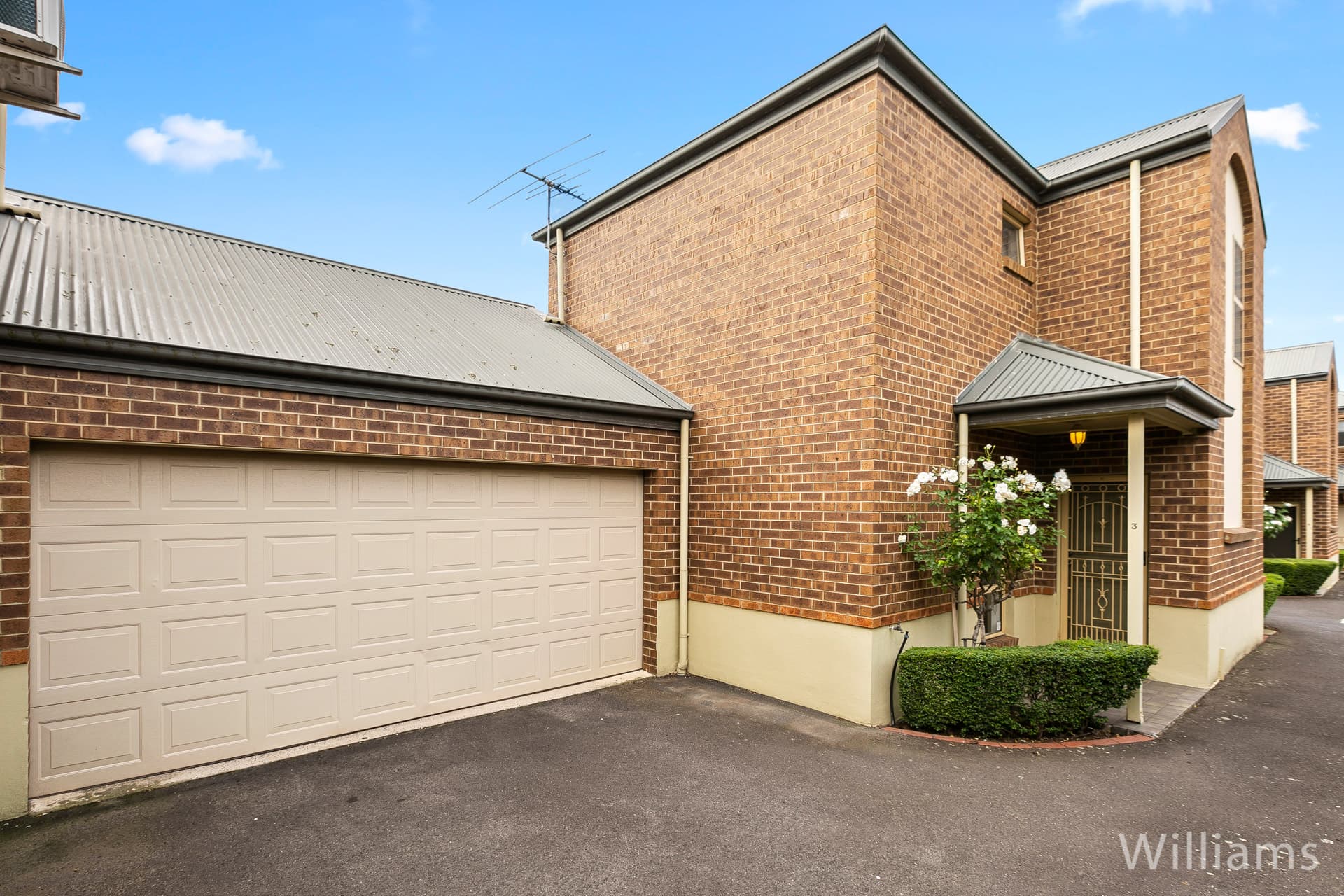 3/148 Douglas Parade, Williamstown - Thumbnail 2