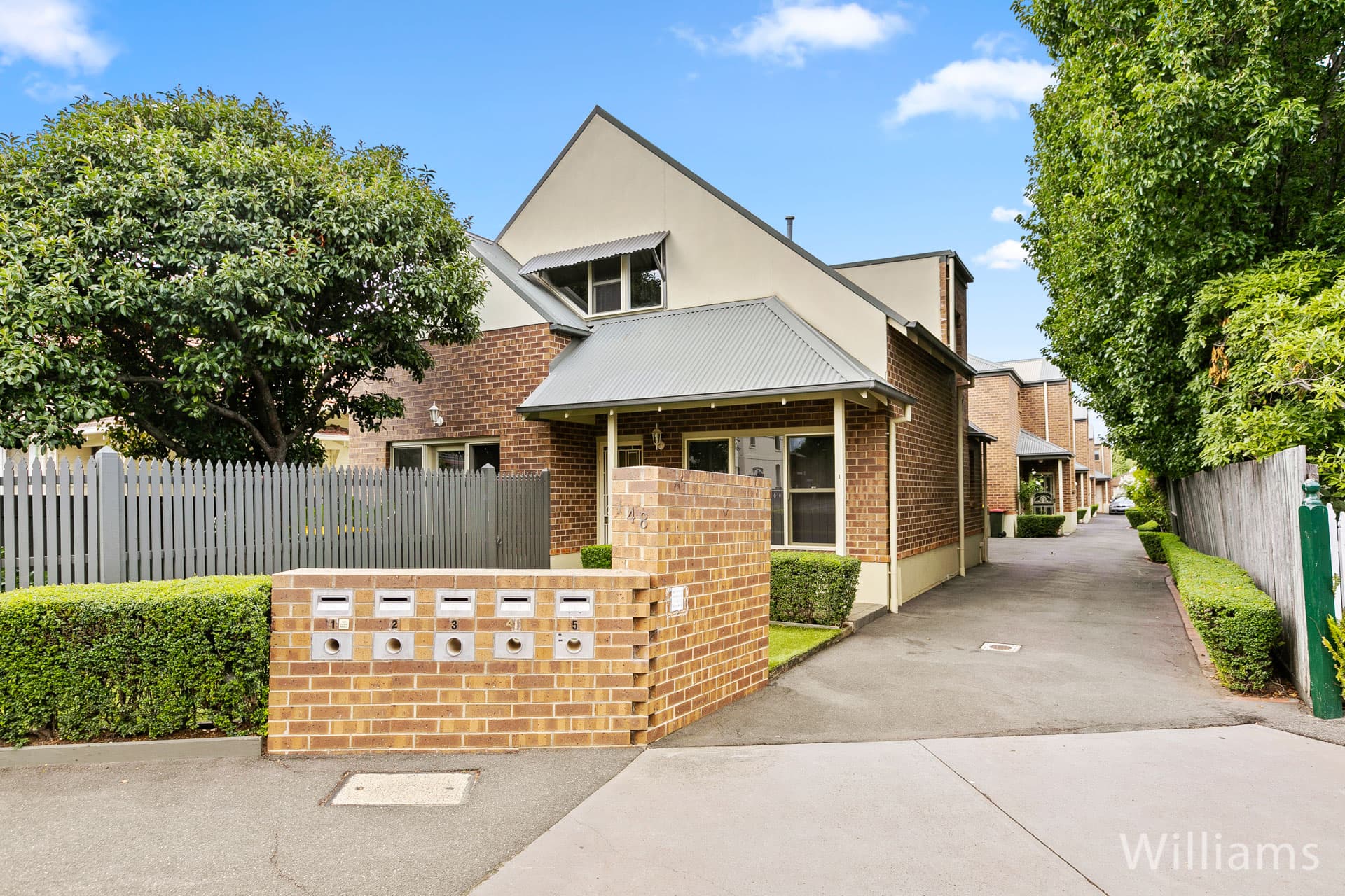 3/148 Douglas Parade, Williamstown - Image 1