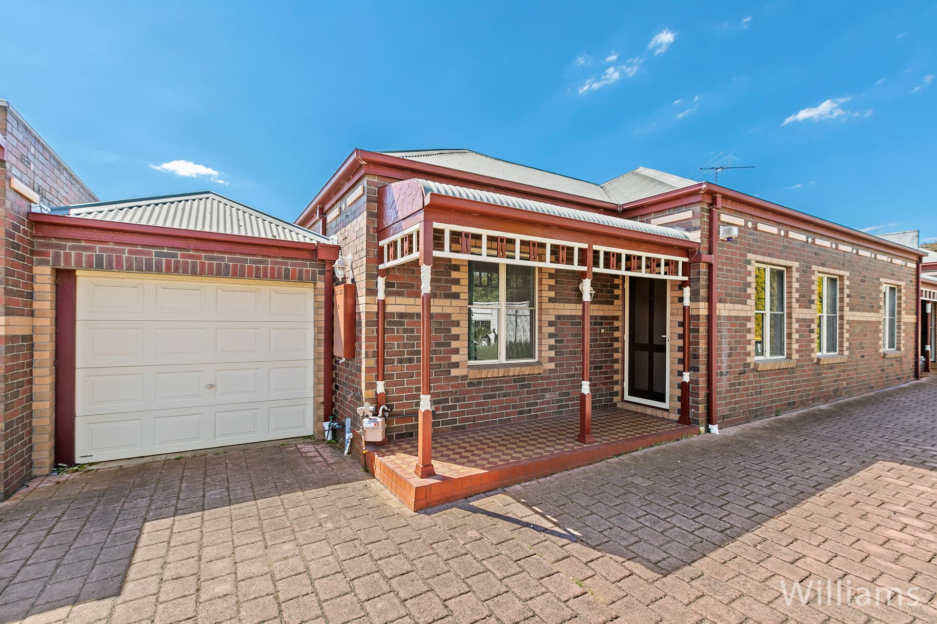 2/60 Florence Street, Williamstown - Thumbnail 2