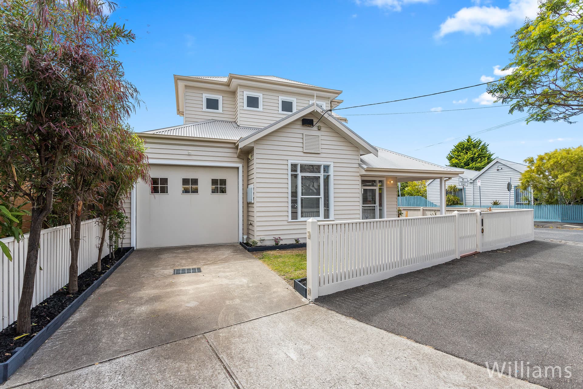 28 Dover Road, Williamstown - Thumbnail 3