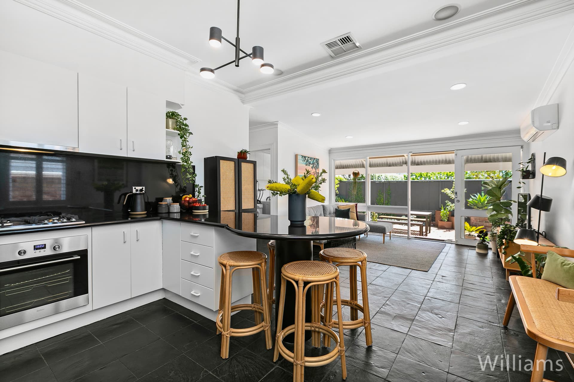 10 Princes Street, Williamstown - Thumbnail 7