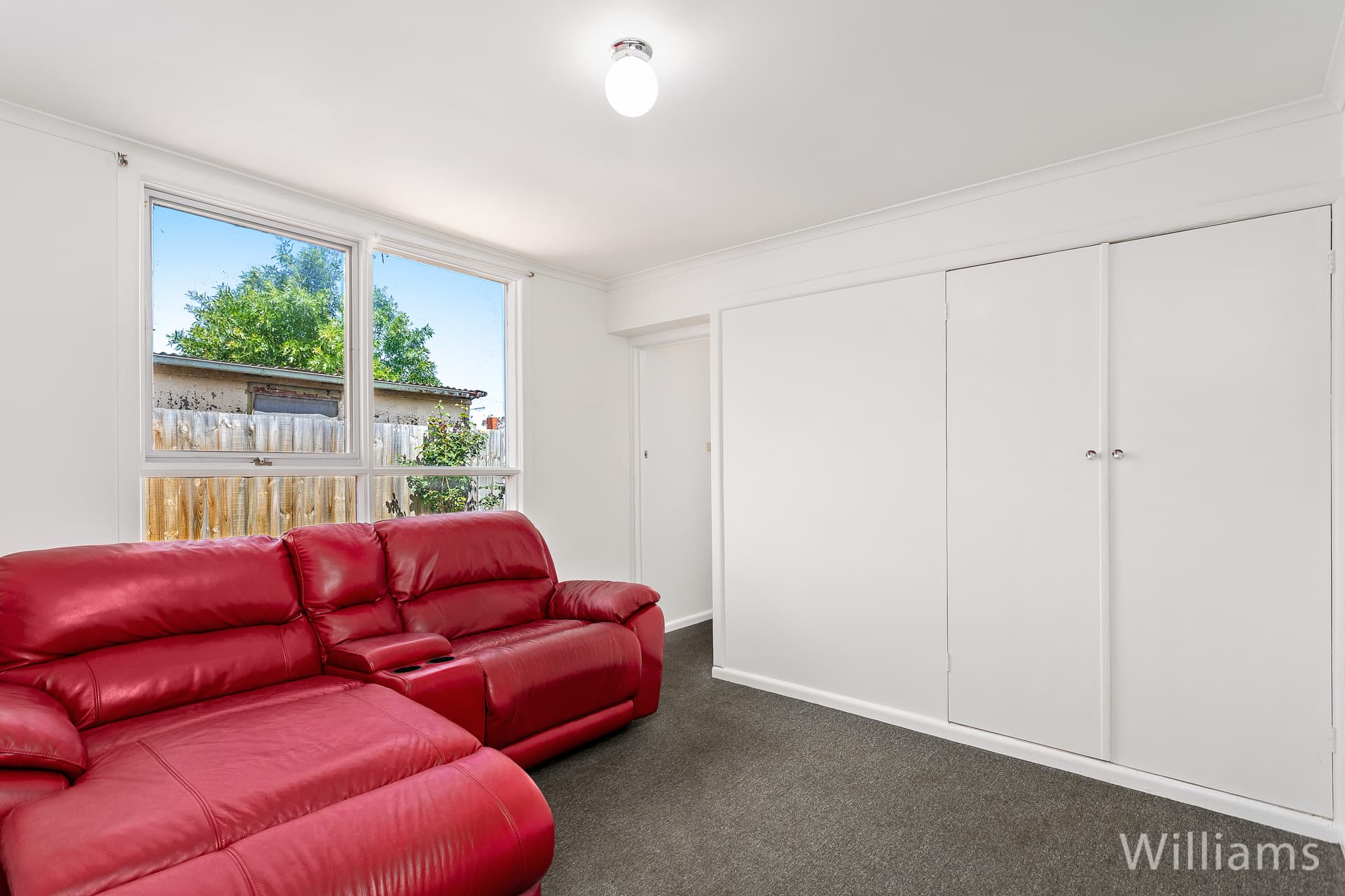 71 Champion Road, Williamstown - Thumbnail 8