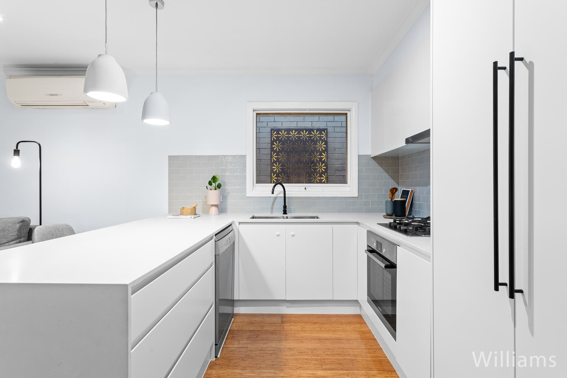 56A Vernon Street, South Kingsville - Thumbnail 3
