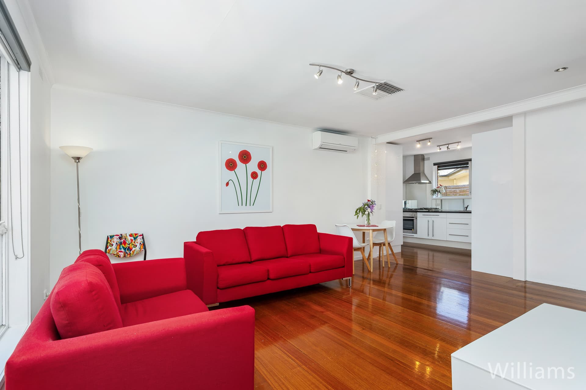 2/14 Giffard Street, Williamstown - Thumbnail 4