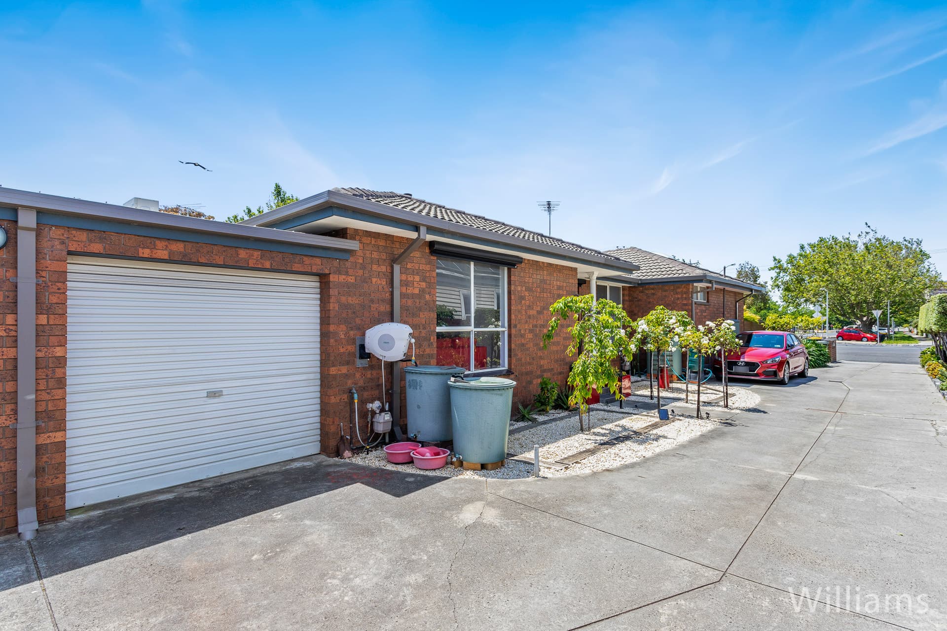 2/14 Giffard Street, Williamstown - Thumbnail 3
