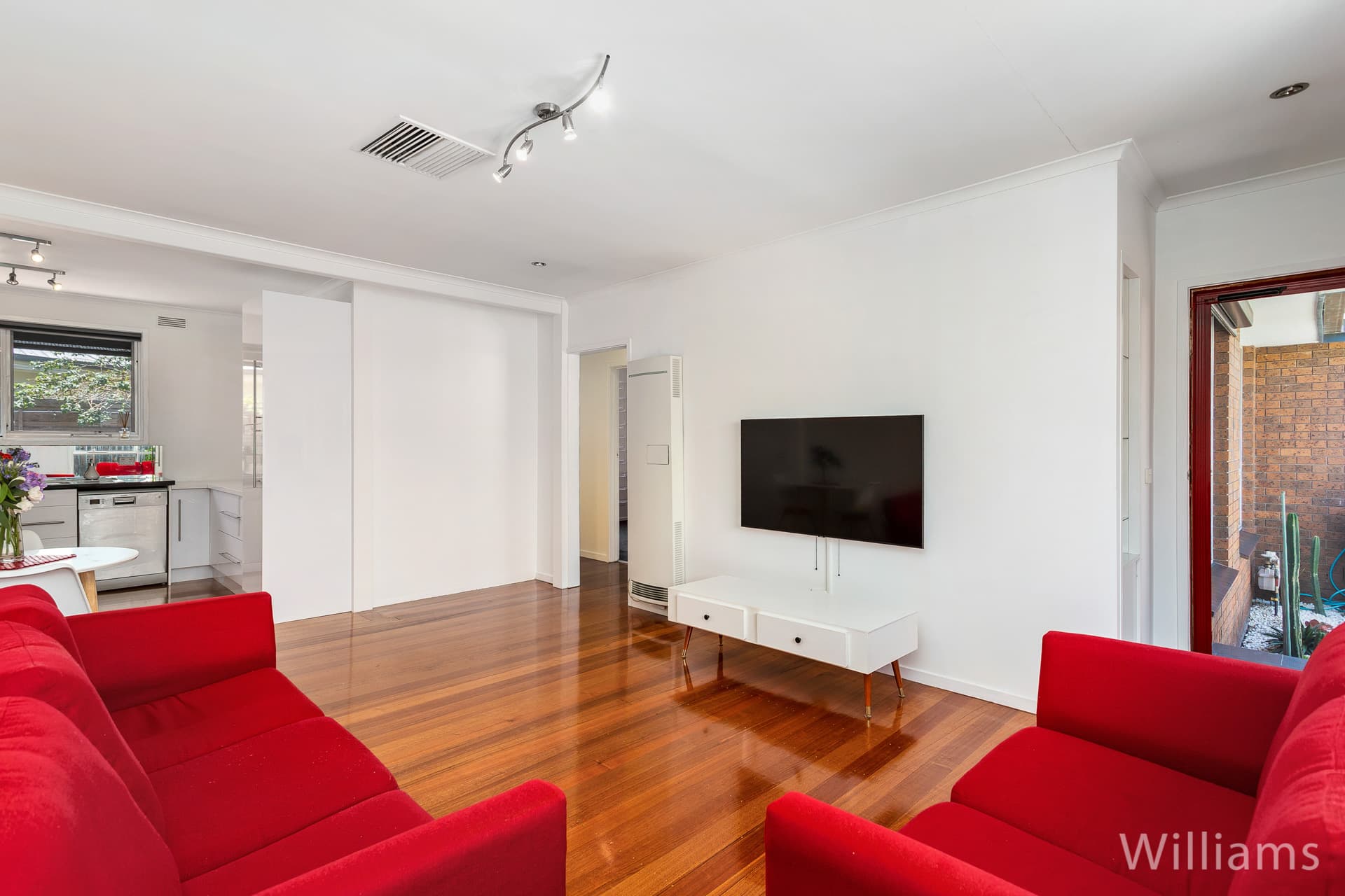 2/14 Giffard Street, Williamstown - Thumbnail 6