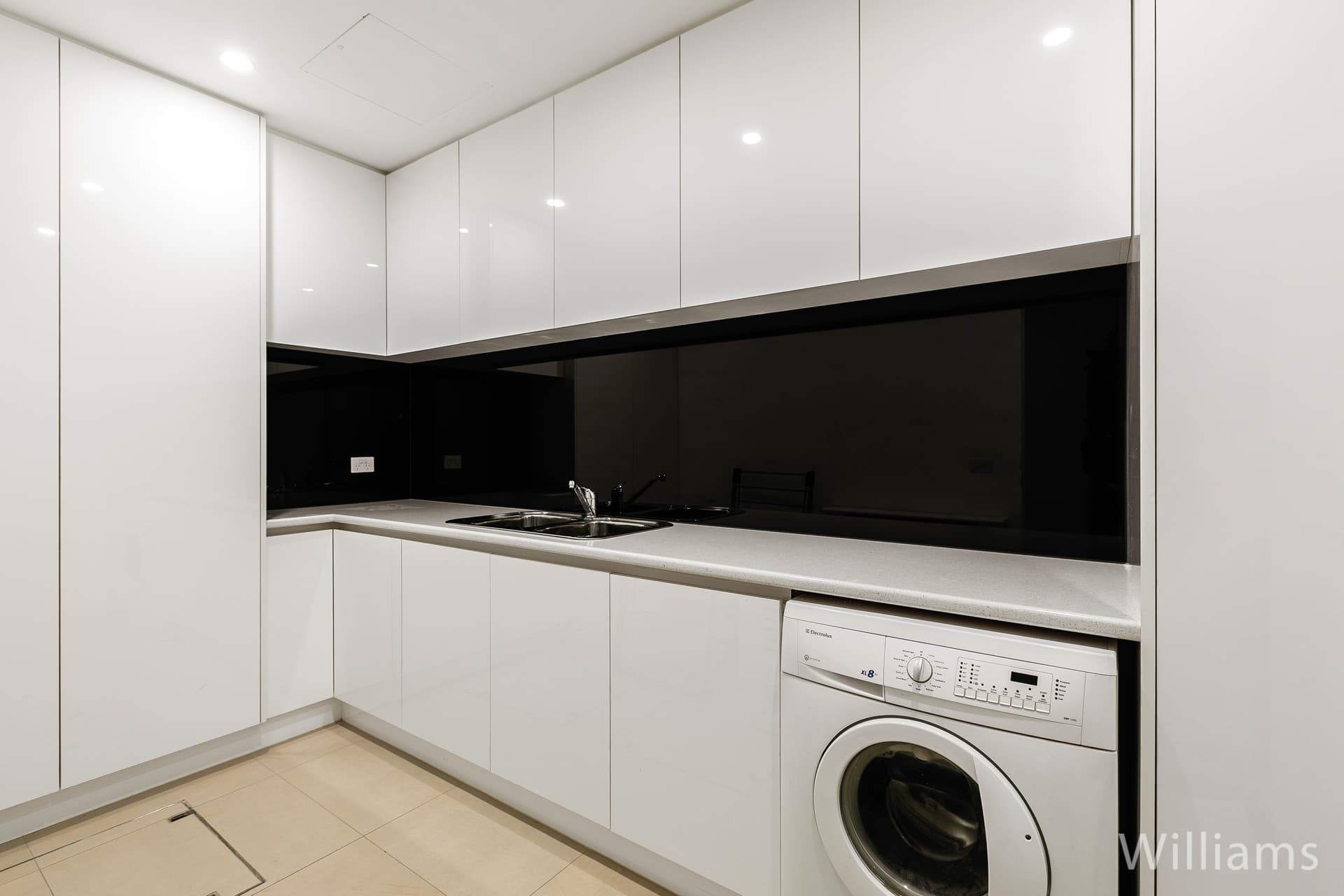 2C Webster Street, Seddon - Thumbnail 7