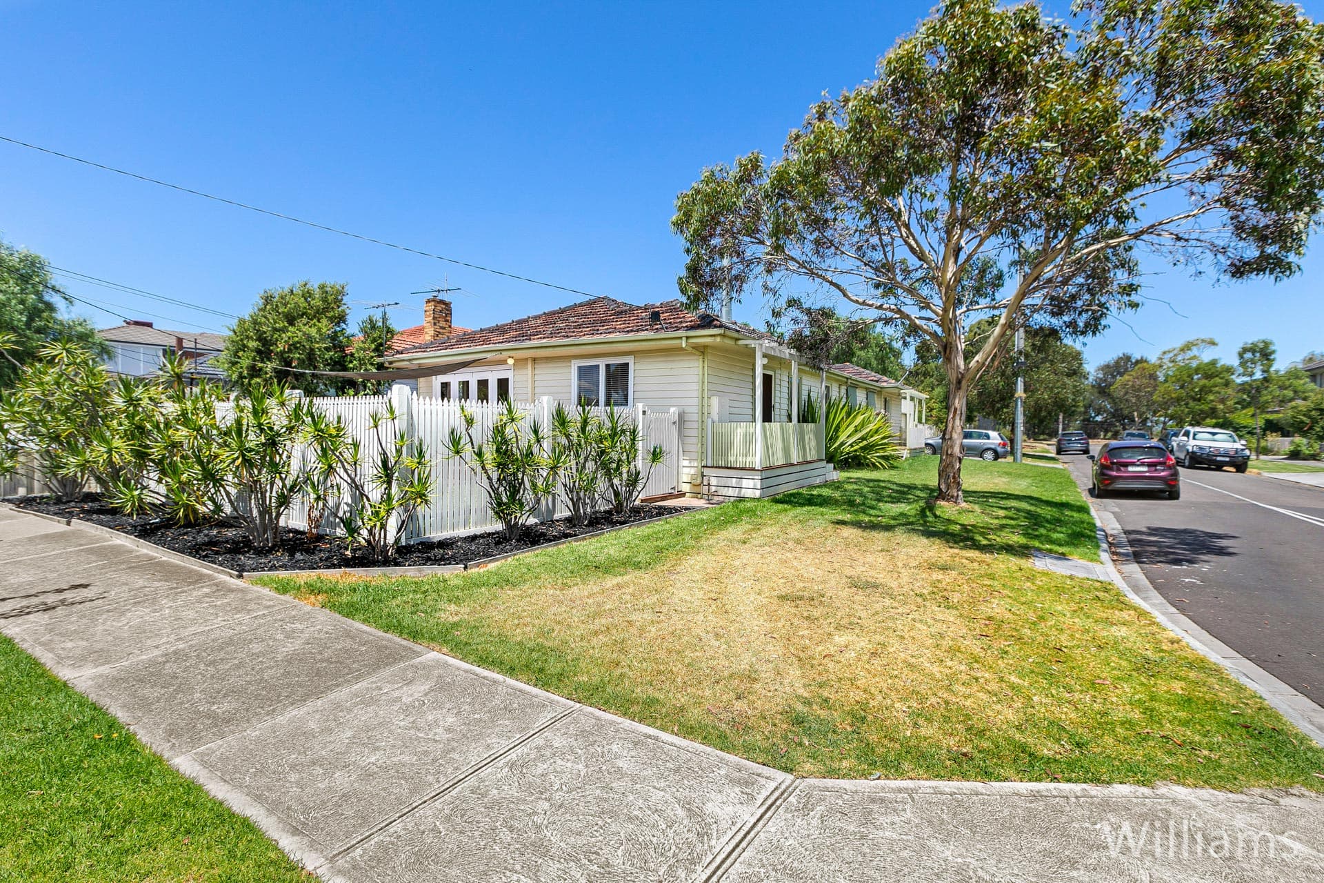 79 Junction Street, Newport - Image 1
