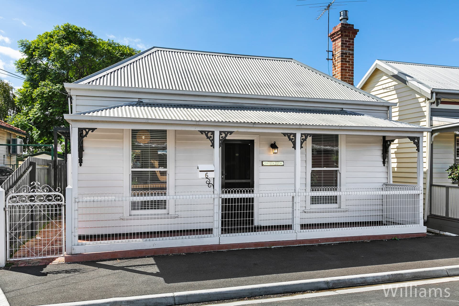 6 Rennie Street, Williamstown - Image 1