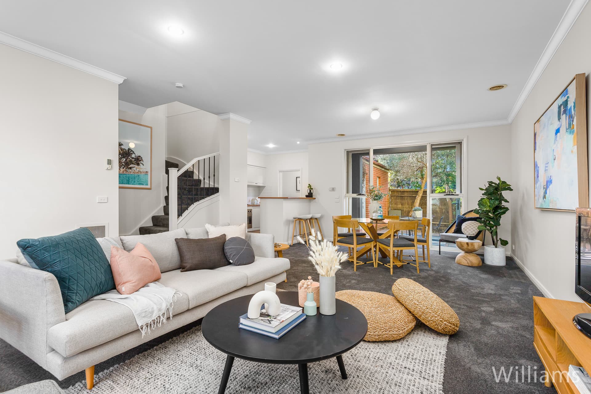 47 Crofton Drive, Williamstown - Thumbnail 5