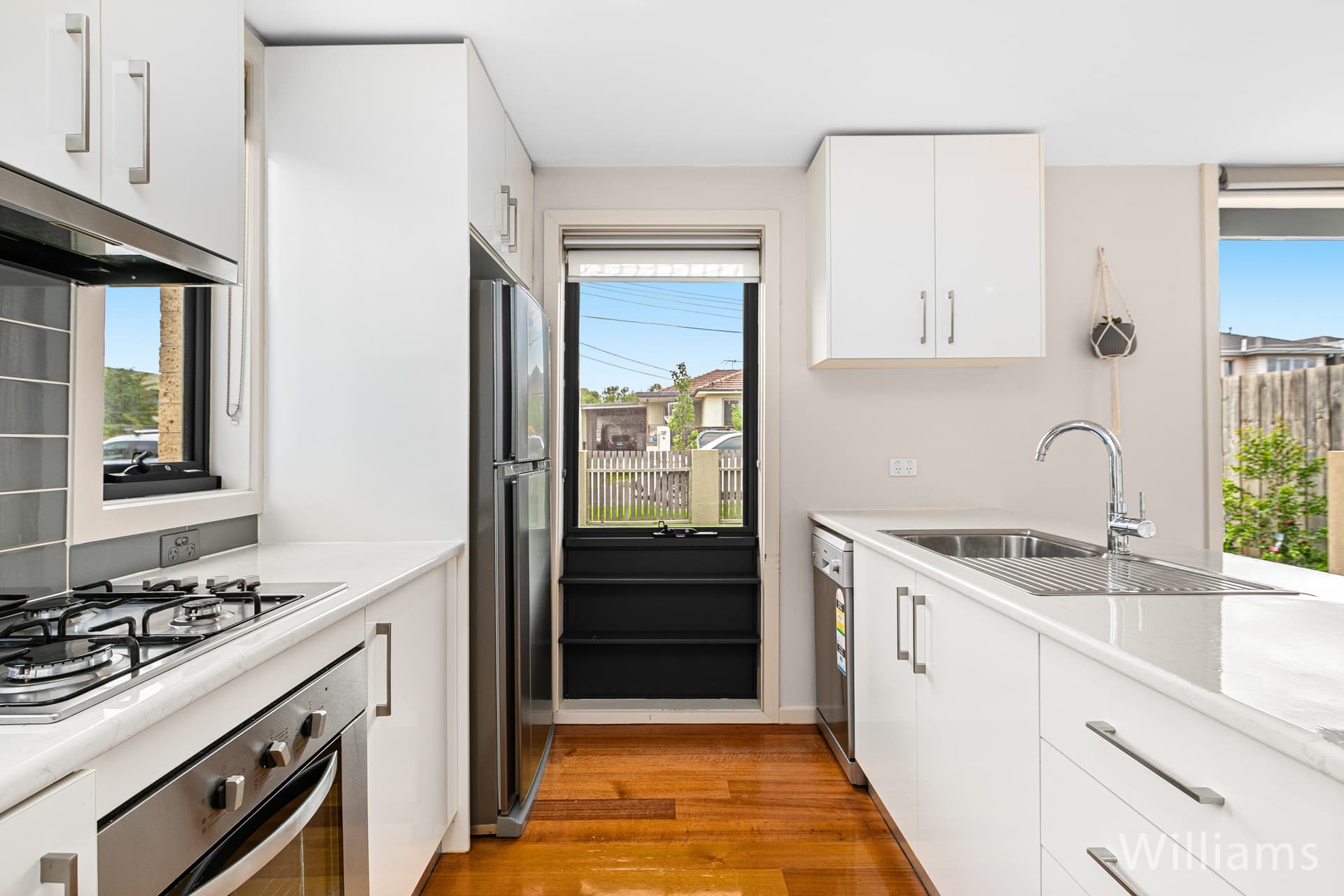 1/9 Prentice Street, Altona North - Thumbnail 3