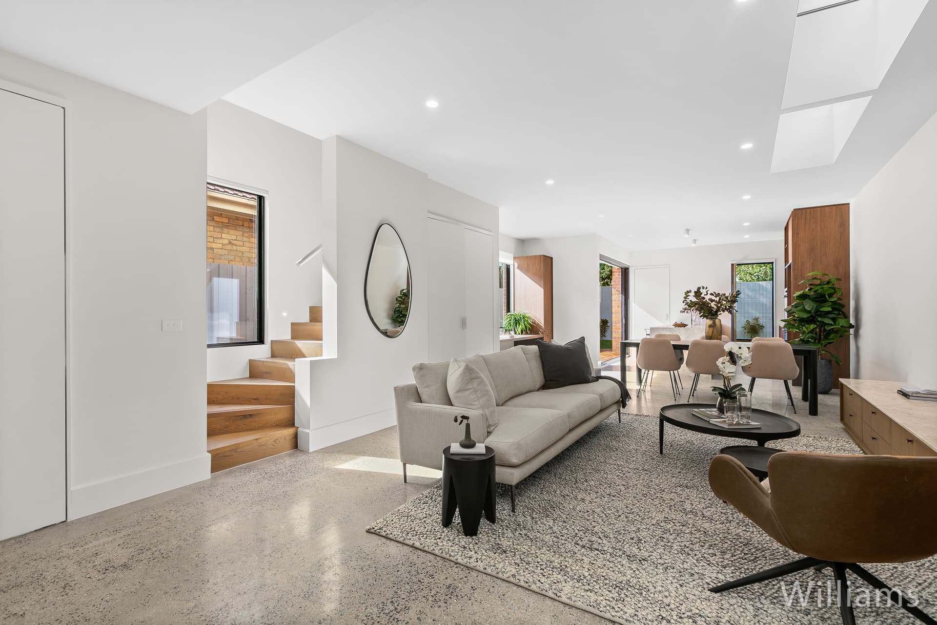 80 Alma Terrace, Newport - Thumbnail 2
