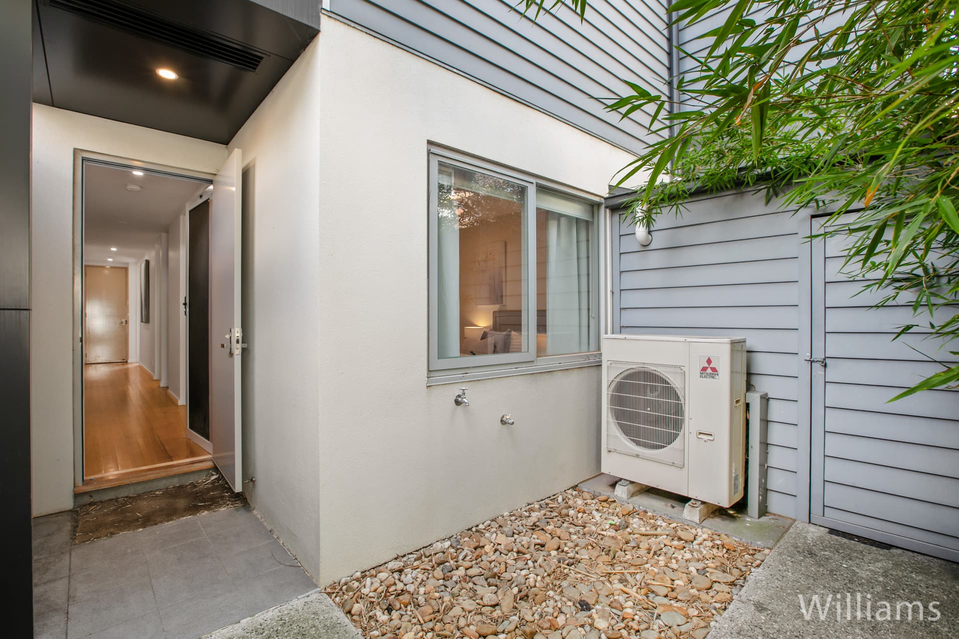 2/93 Stevedore Street, Williamstown - Thumbnail 3