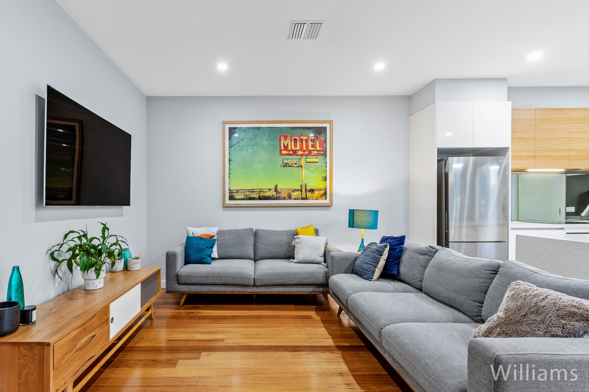 1/82 Kernot Street, South Kingsville - Thumbnail 5