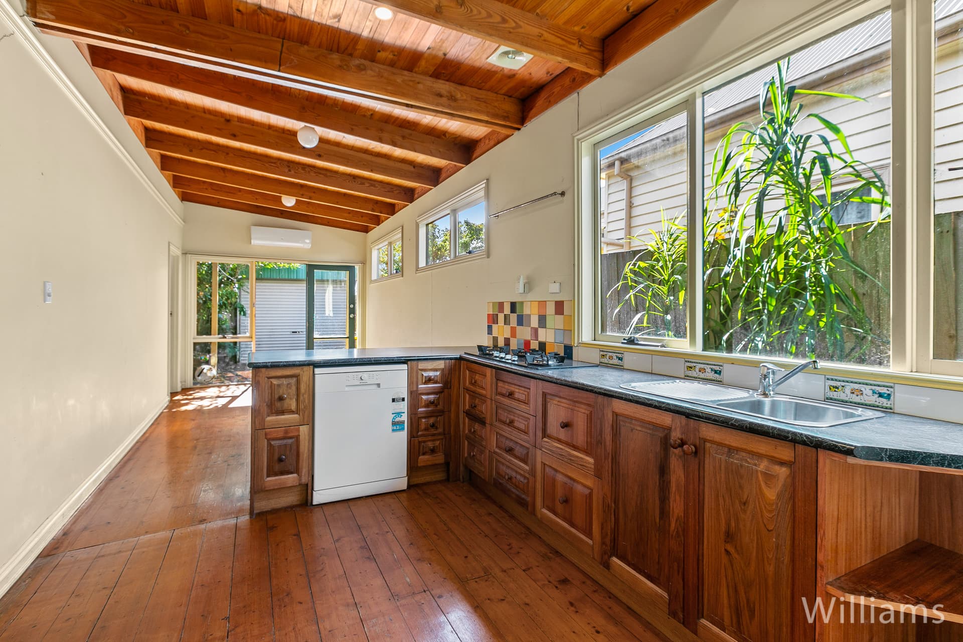 9 Hood Street, Yarraville - Thumbnail 7